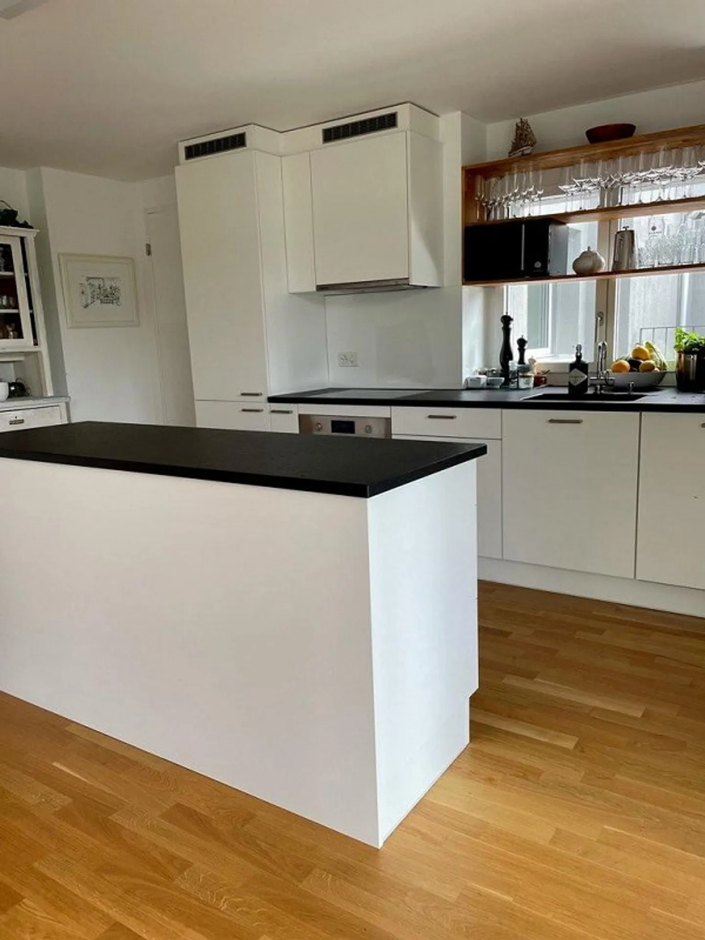 Grande terrasse sur le toit avec vue sur le Rhin - Photo 3 sur 11