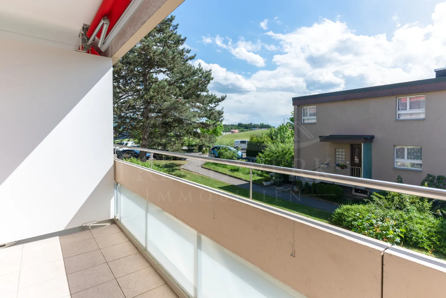 Appartement 4.5 pièces à Münchenbuchsee. Réfléchi, lumineux et accueillant. - Photo 12 sur 14