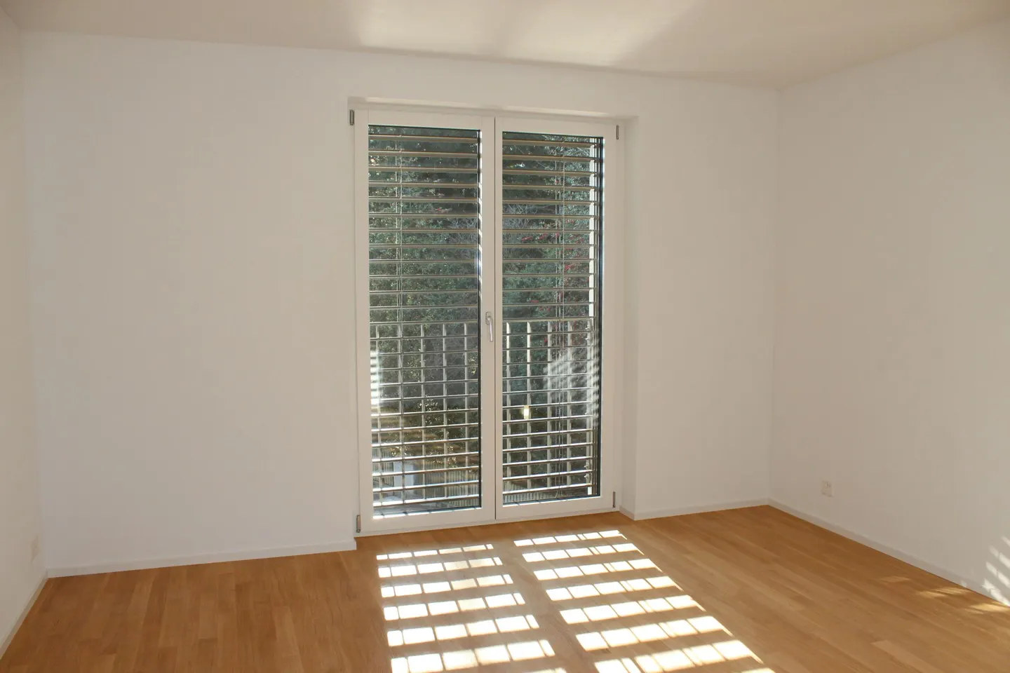 Modern 2.5-room apartment in the center of Kriens - Photo 4 of 9