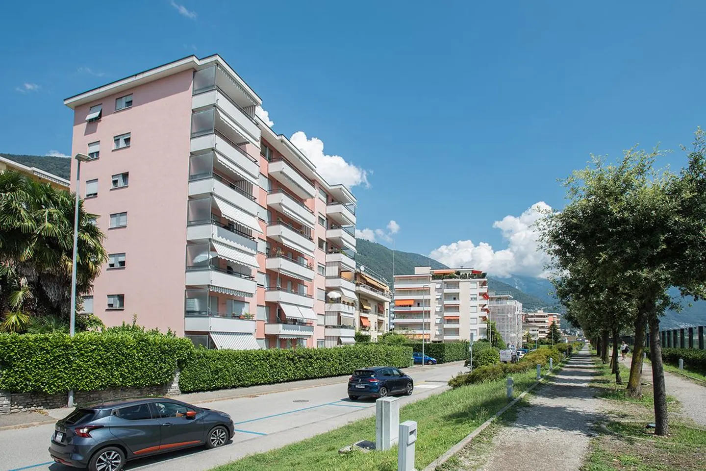 Monolocale soleggiato in zona tranquilla - Foto 2 di 8