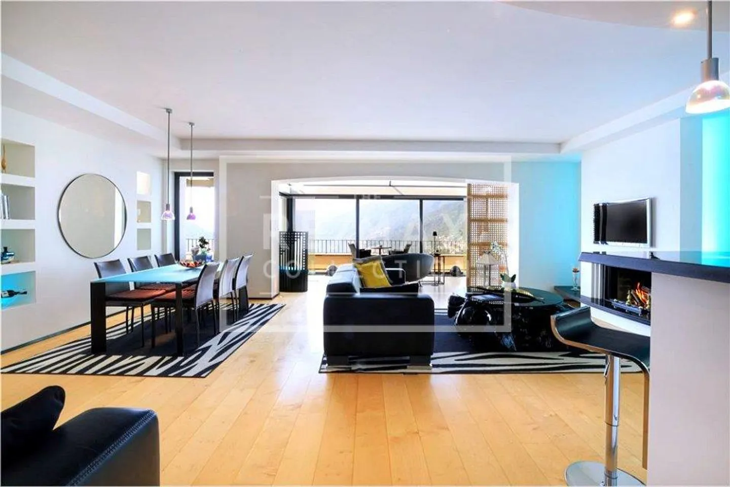 Exclusive 6.5-room apartment in a dream location - Photo 6 of 13