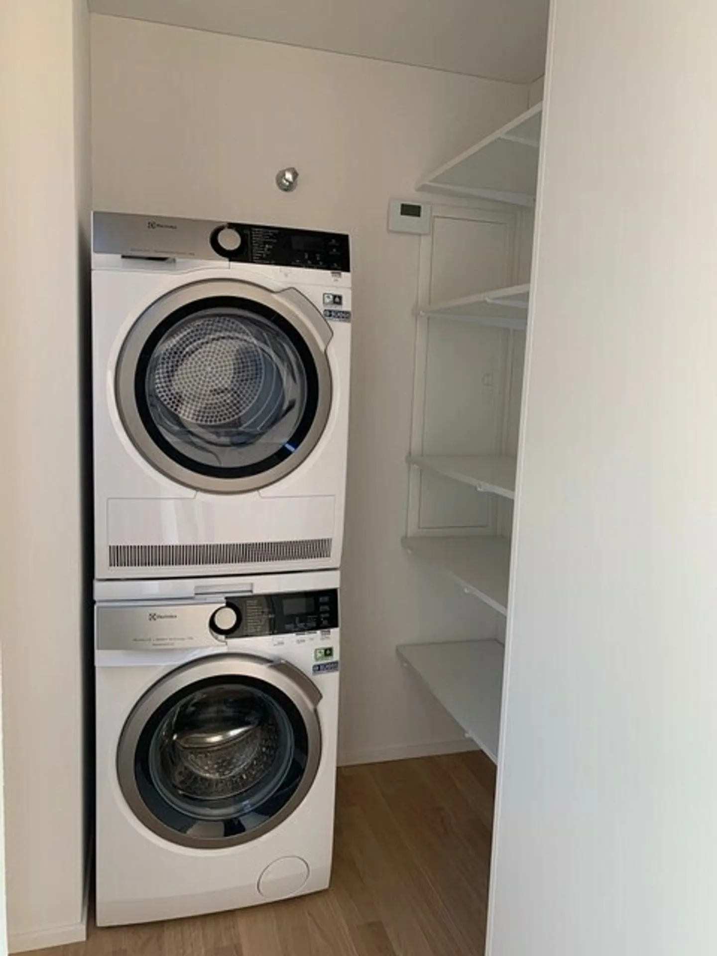 Appartement luxueux 3.5 pièces - Photo 8 sur 15