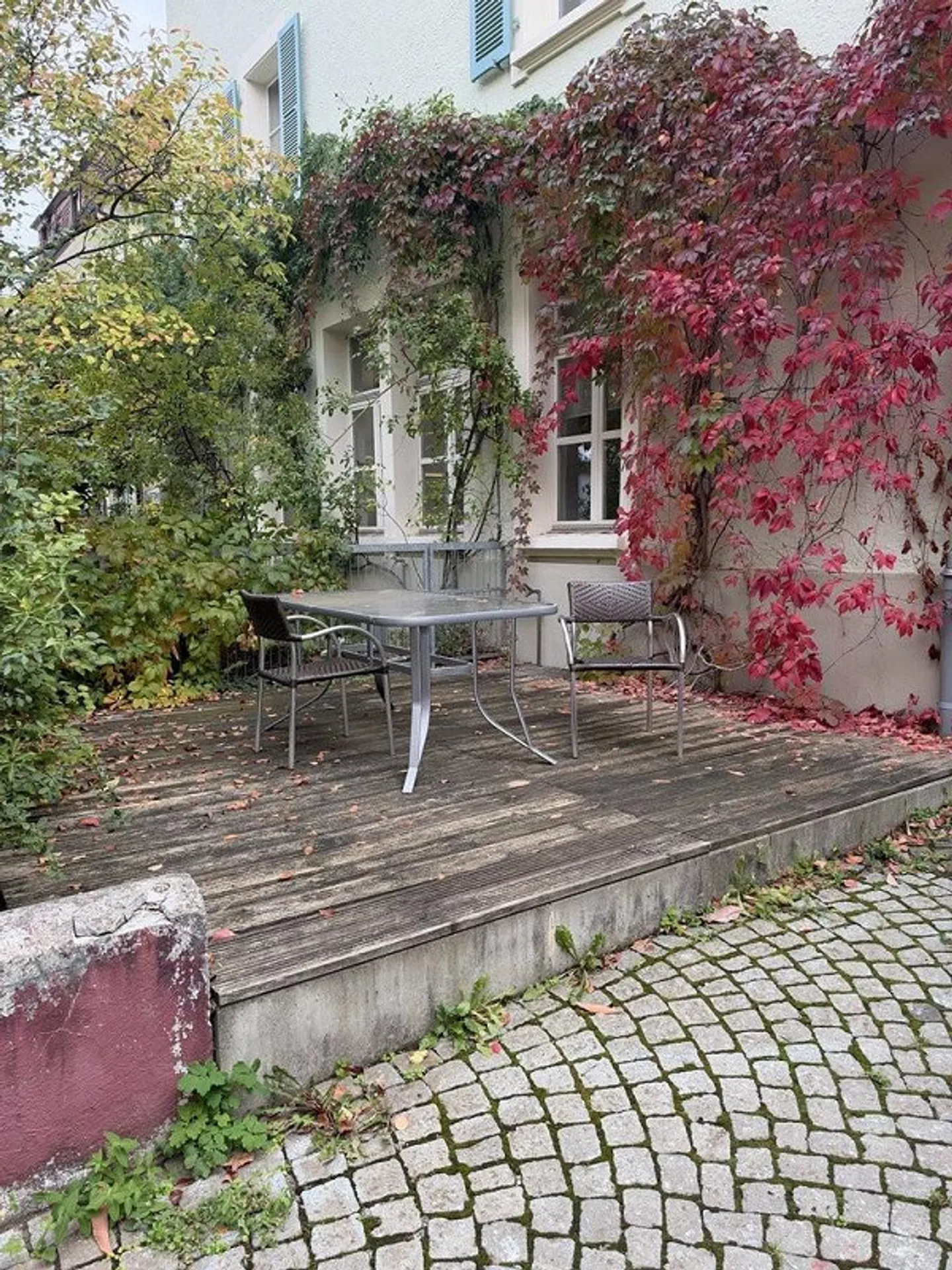 Ampia stanza con giardino privato in affitto - Foto 3 di 11