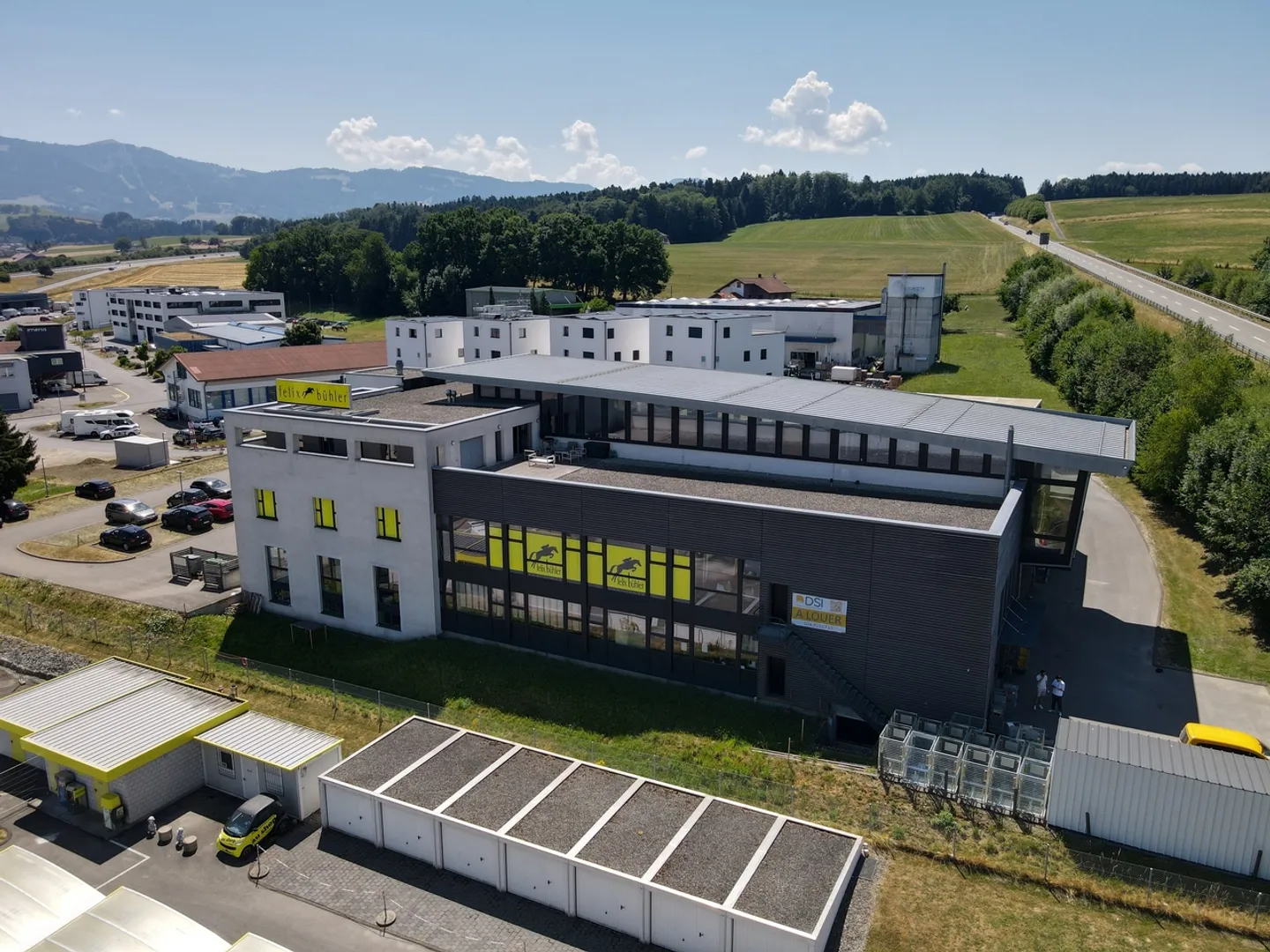 Zona industriale di Farvagny - Locale di 100 m2 - Foto 3 di 5