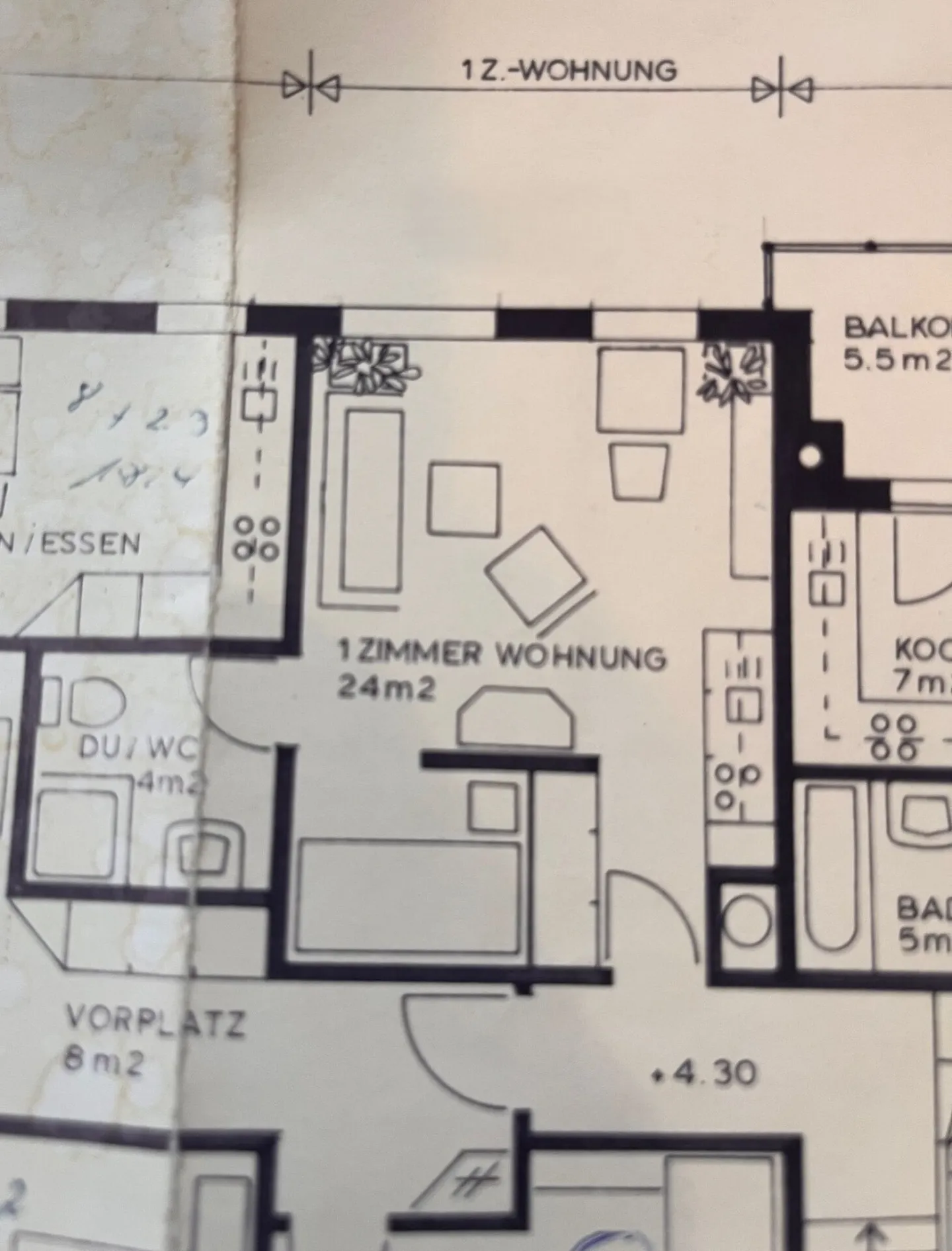 Renovated, partially furnished 1-room apartment - Photo 6 of 6