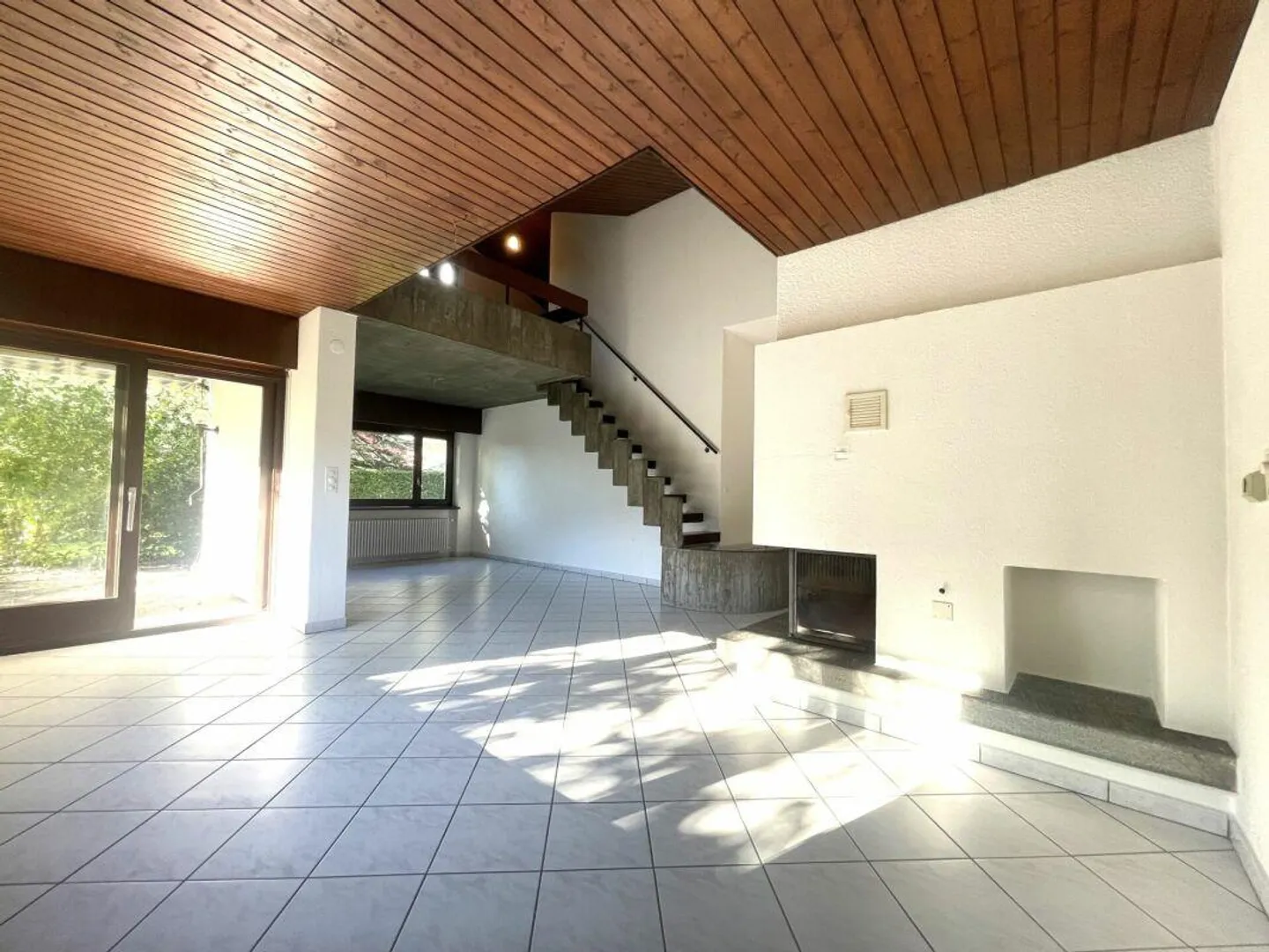 Beautiful single-family villa with large garden in Sementina - Foto 5 di 11