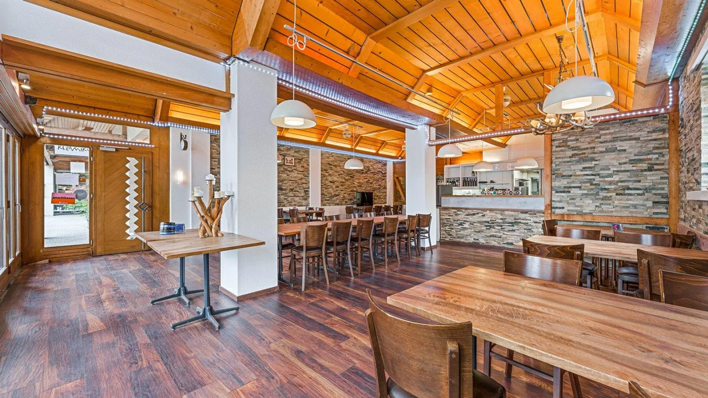 AgentSelly - Charming restaurant with terrace - Photo 2 of 13