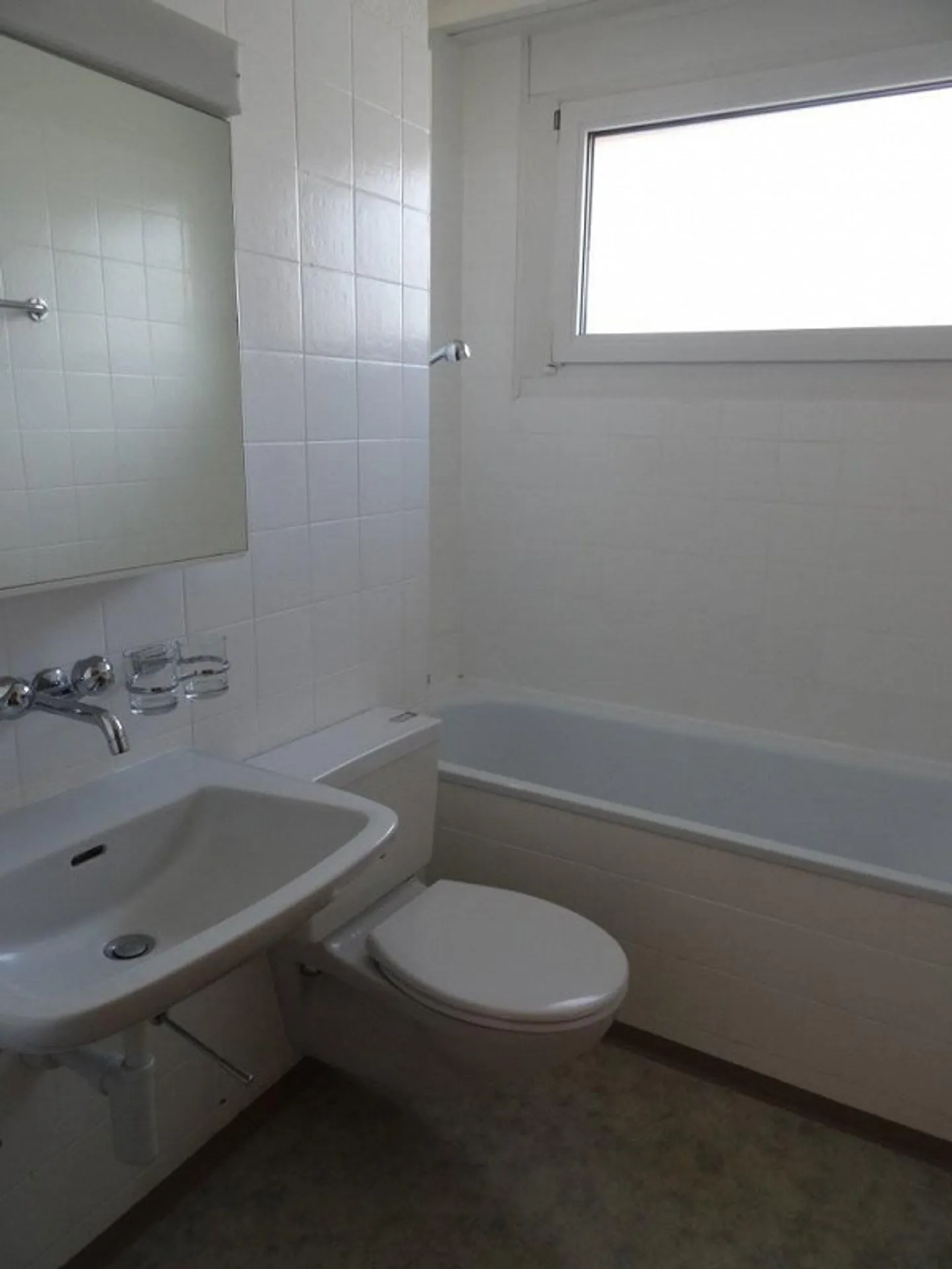 Living Oasis in Buchs ZH - Photo 6 of 7