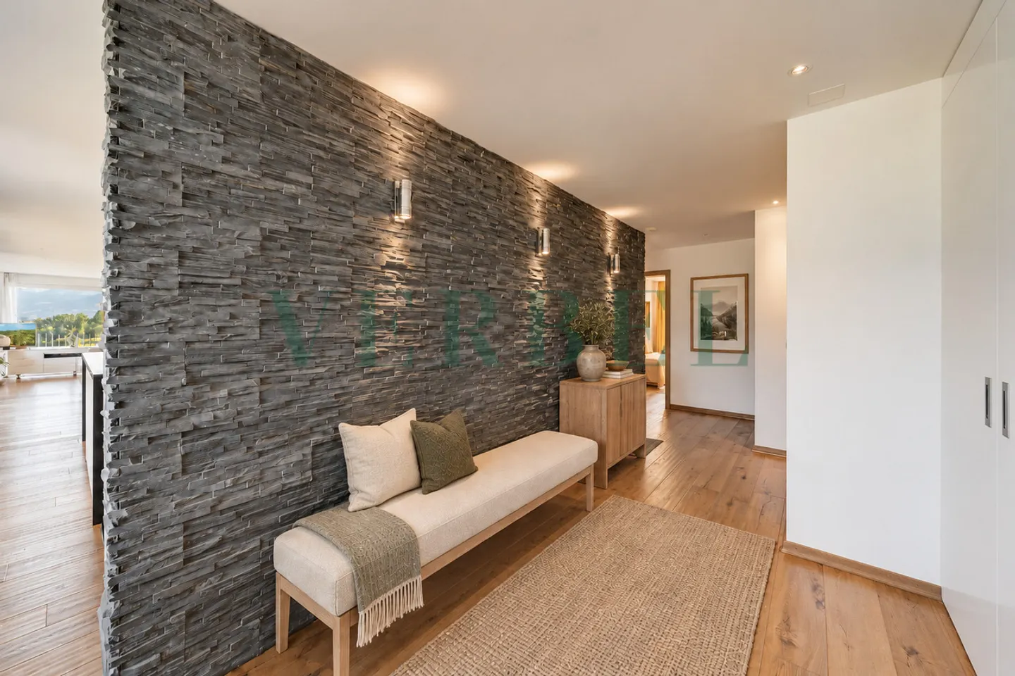Duplex de Luxe avec Vue Lac - Photo 4 sur 30