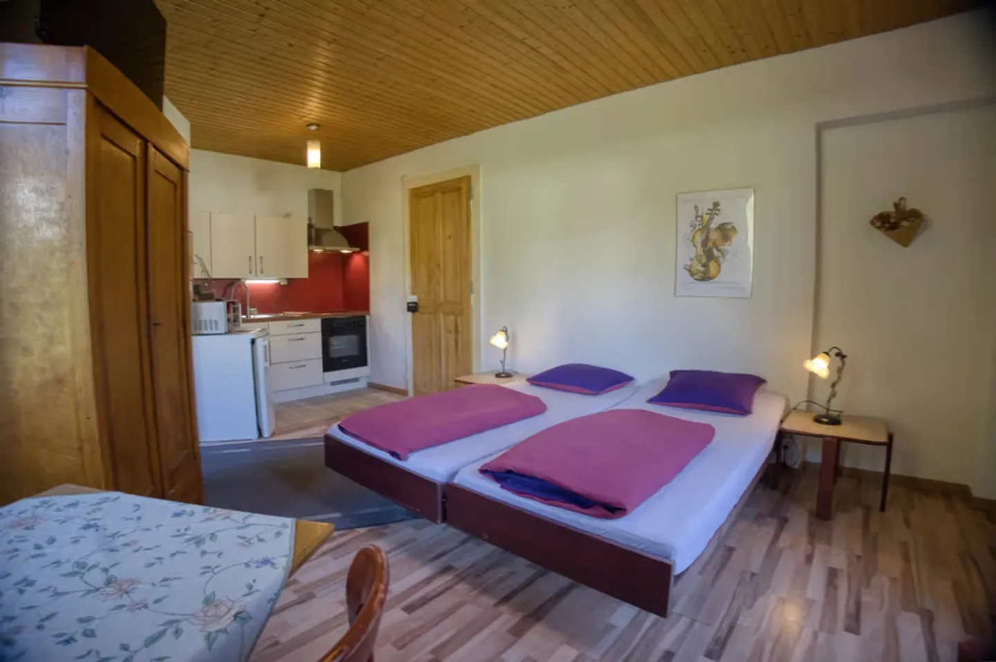Altes Charakterhotel mit bebaubarem Land? Großes Potenzial zur Verbesserung - Foto 10 von 13