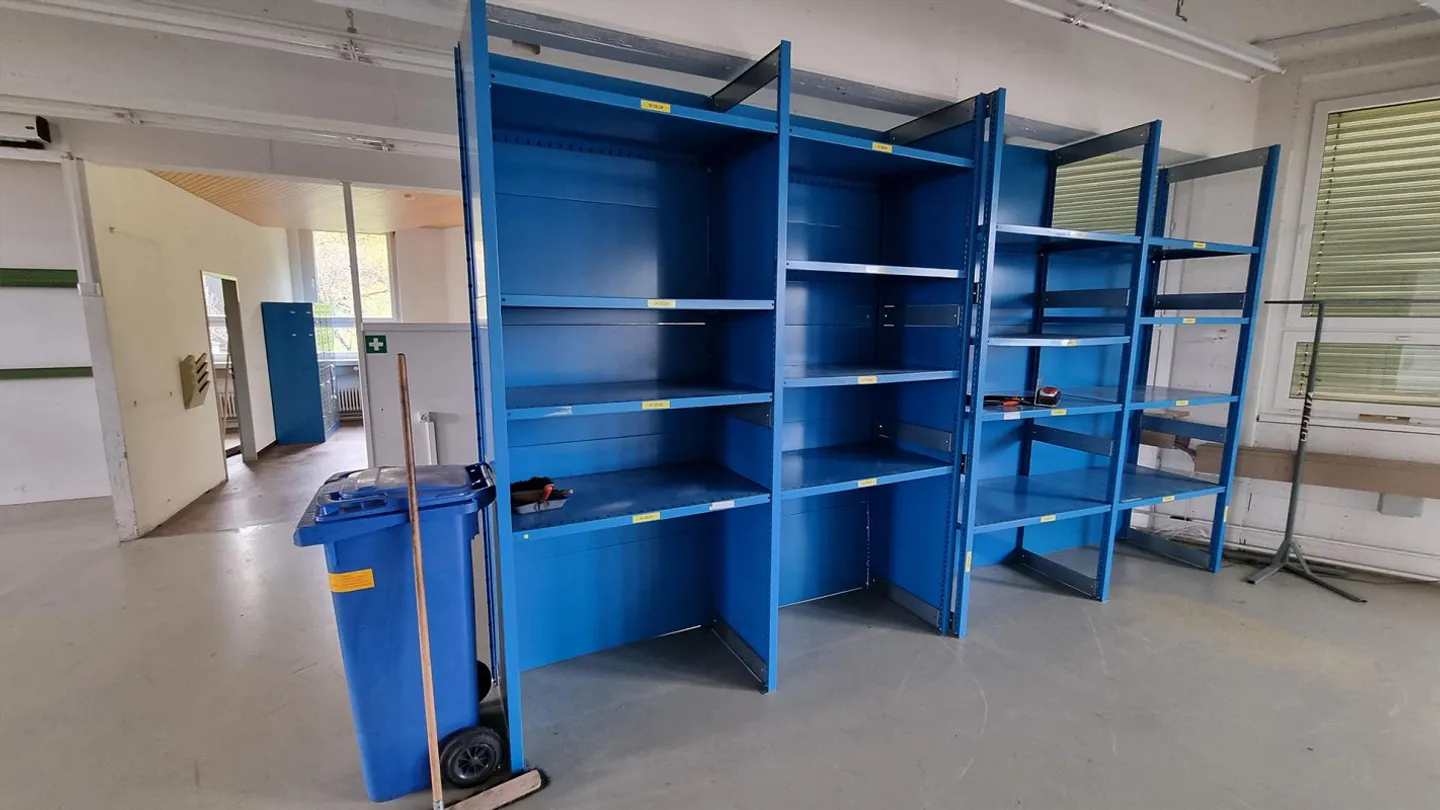 Spazio di lavoro o di stoccaggio individuale - Foto 6 di 6