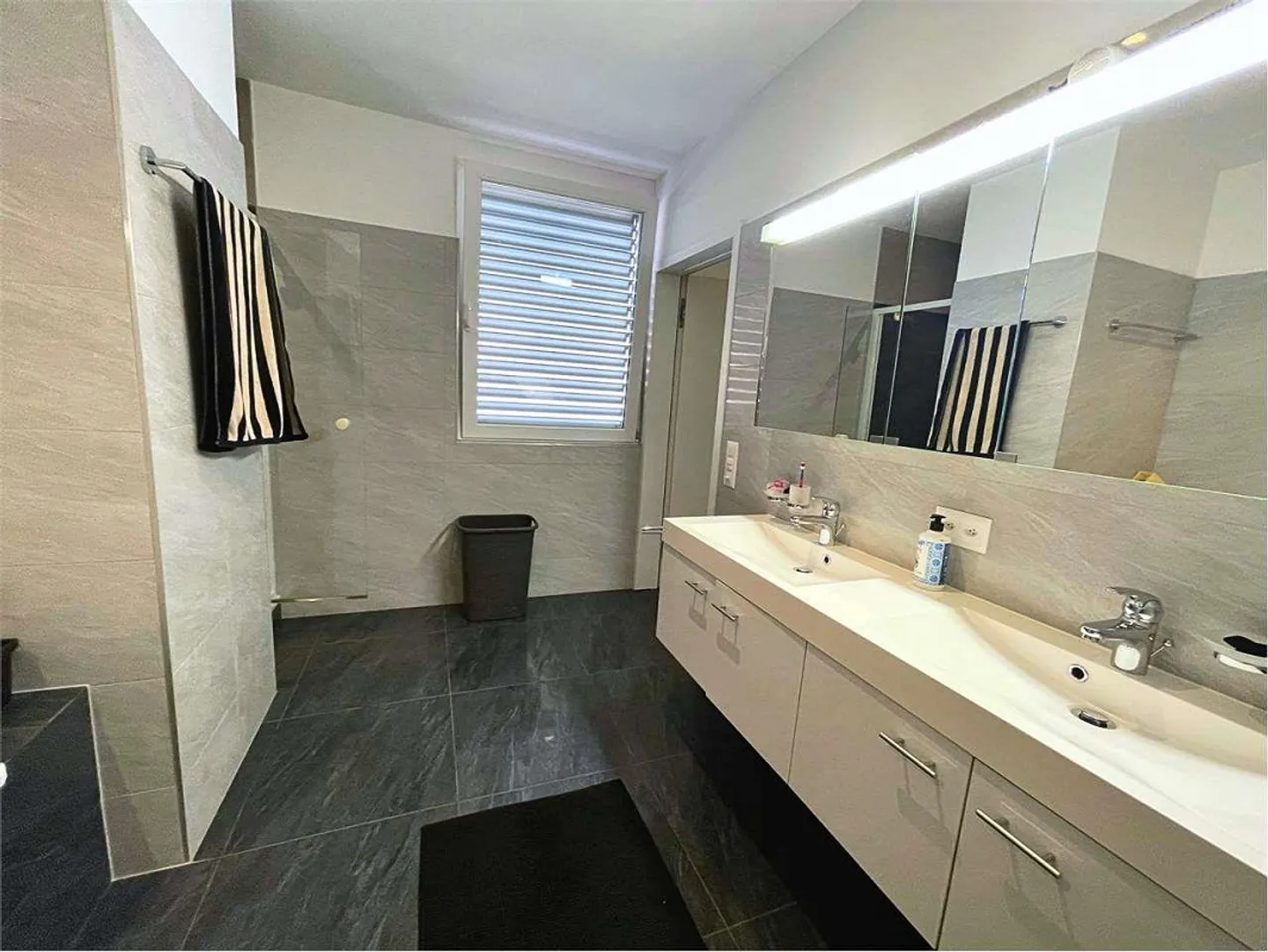 Maison jumelée charmante Vezia - Photo 9 sur 13