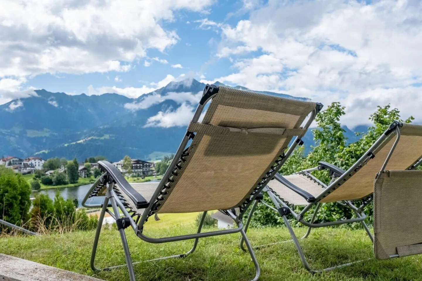 Your Place in the Sun: Garden Apartment Above Lake Laax - Photo 12 of 16