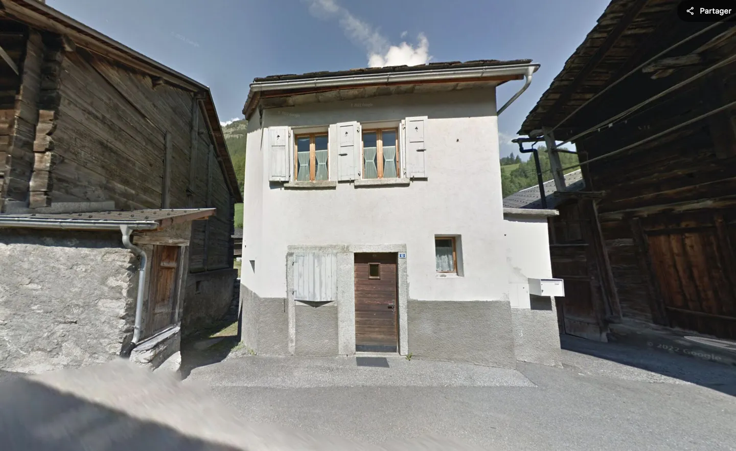 Praz-de-Fort - Beautiful village house for renovation, in the heart of the village. - Photo 1 of 25
