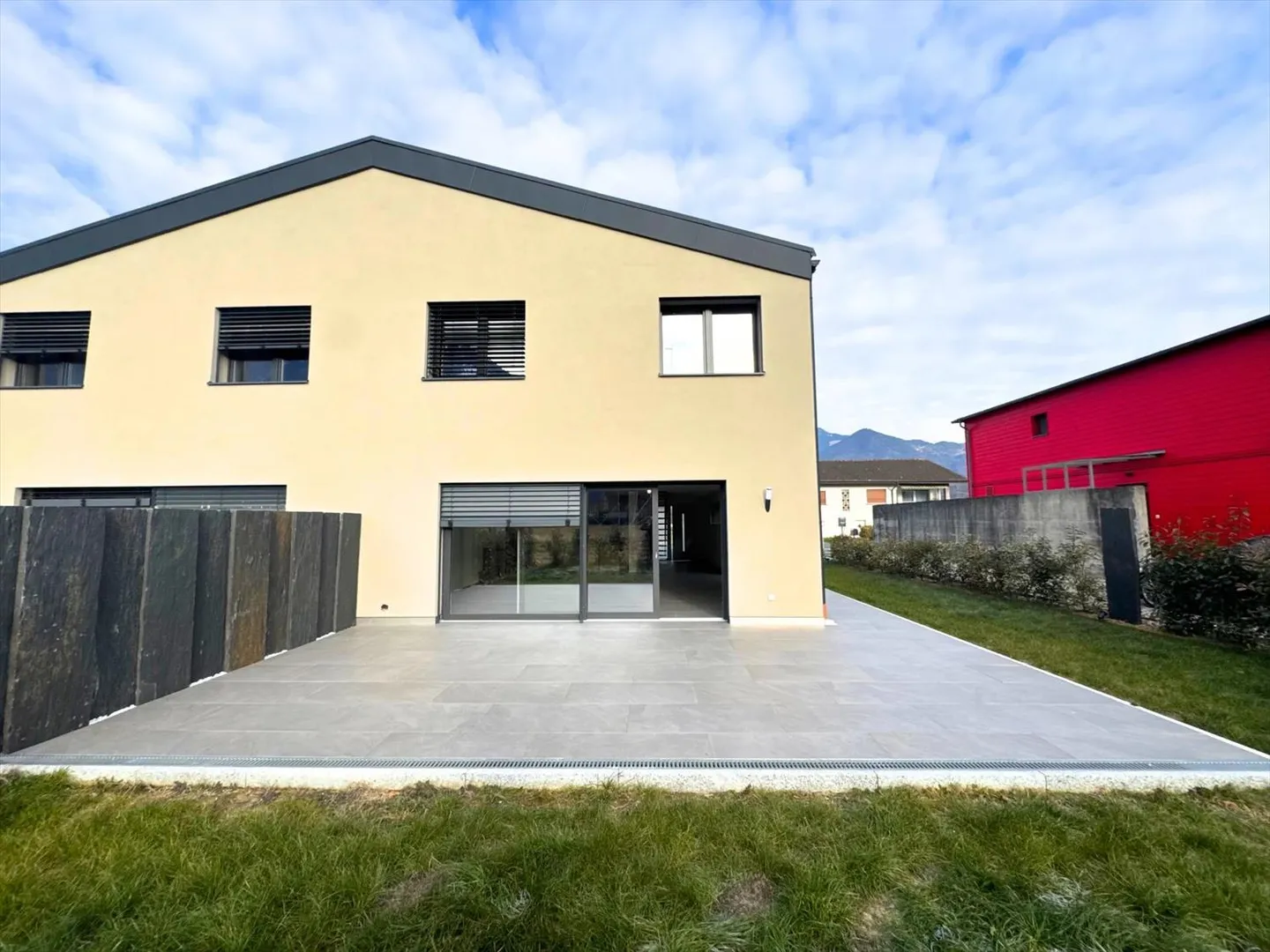 Nouvelle maison jumelée à Collombey - Photo 3 sur 10