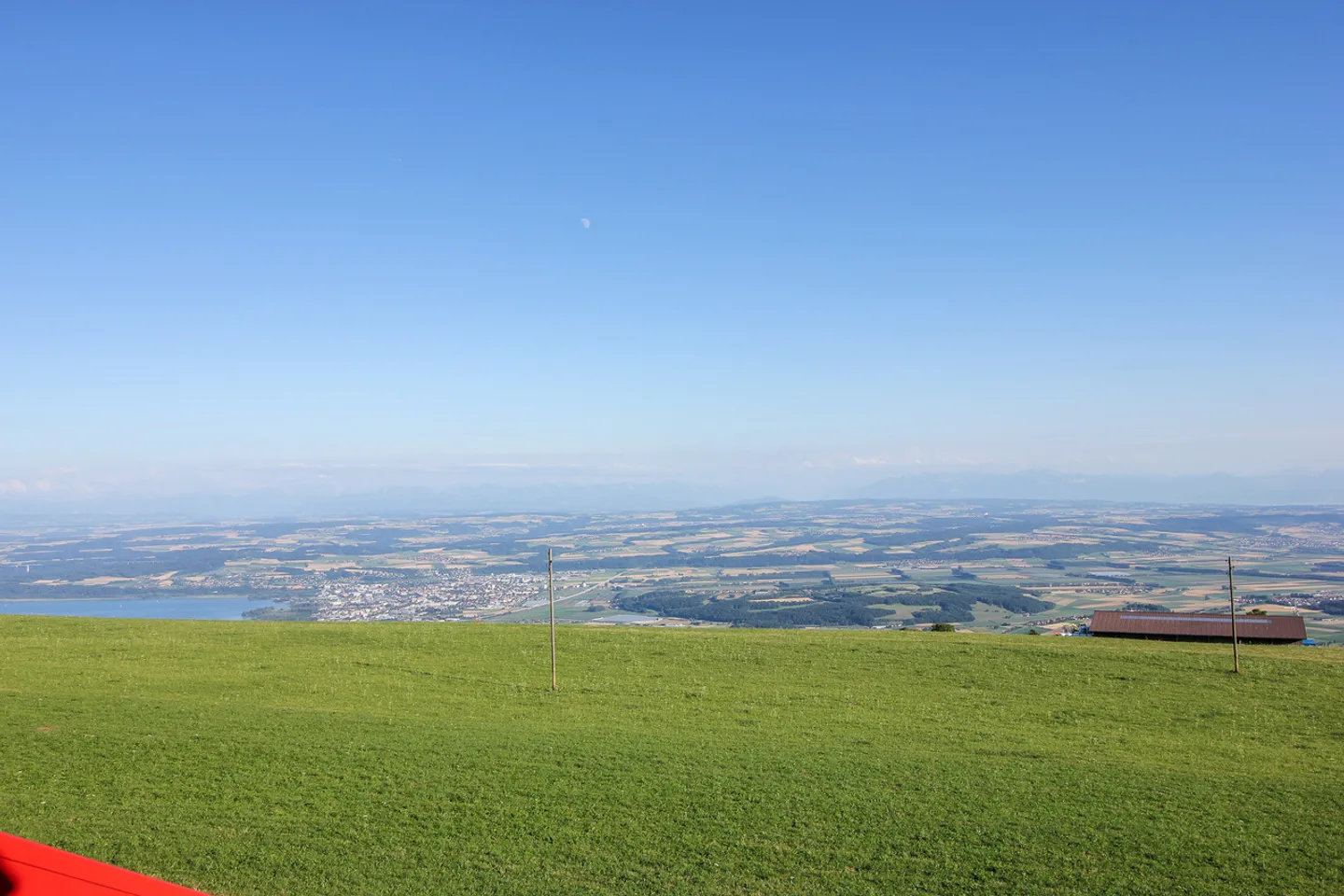 3-room apartment with beautiful view of the Alps - Photo 2 of 12