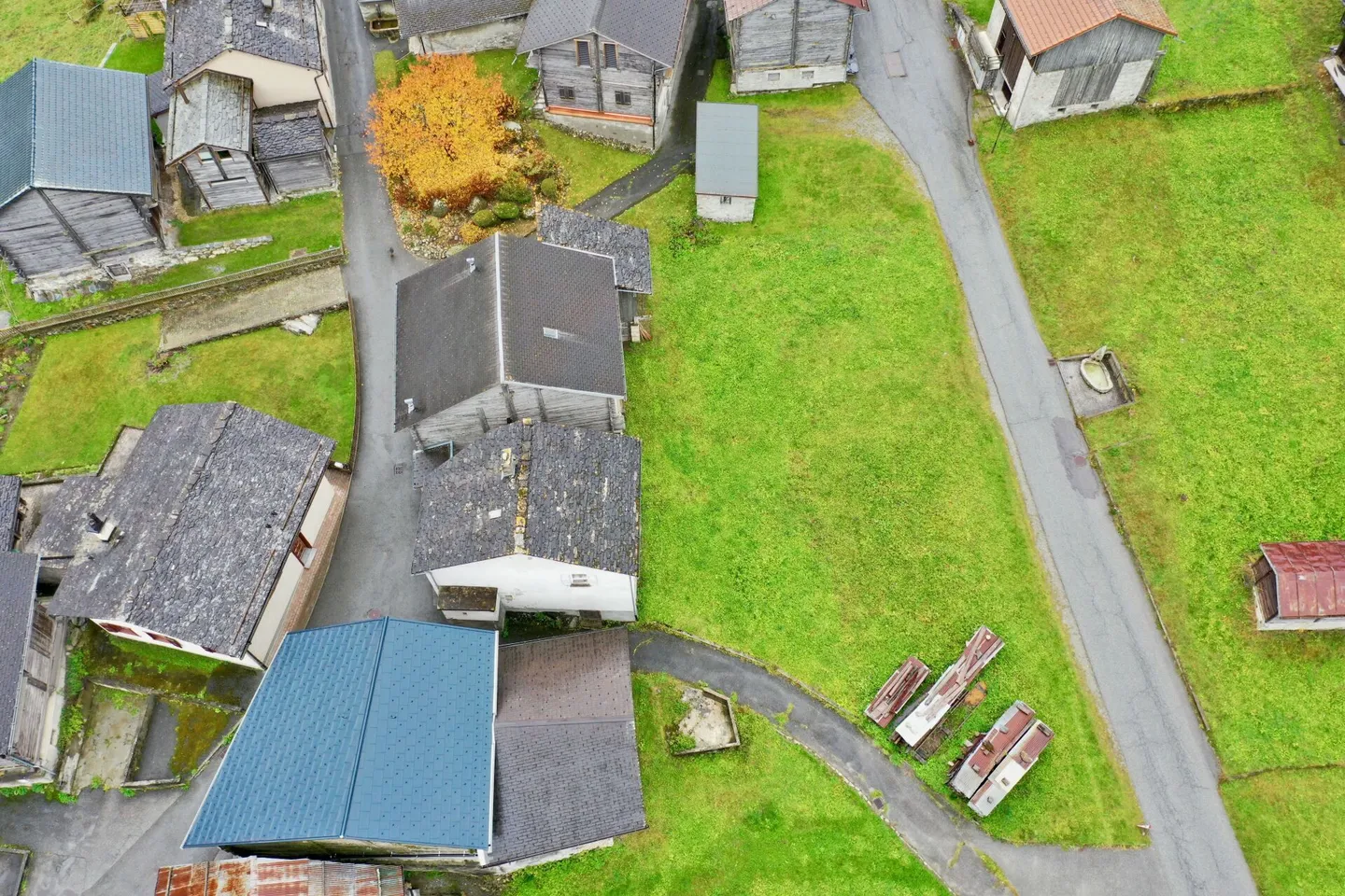 Praz-de-Fort - Beautiful village house for renovation, in the heart of the village. - Photo 23 of 25