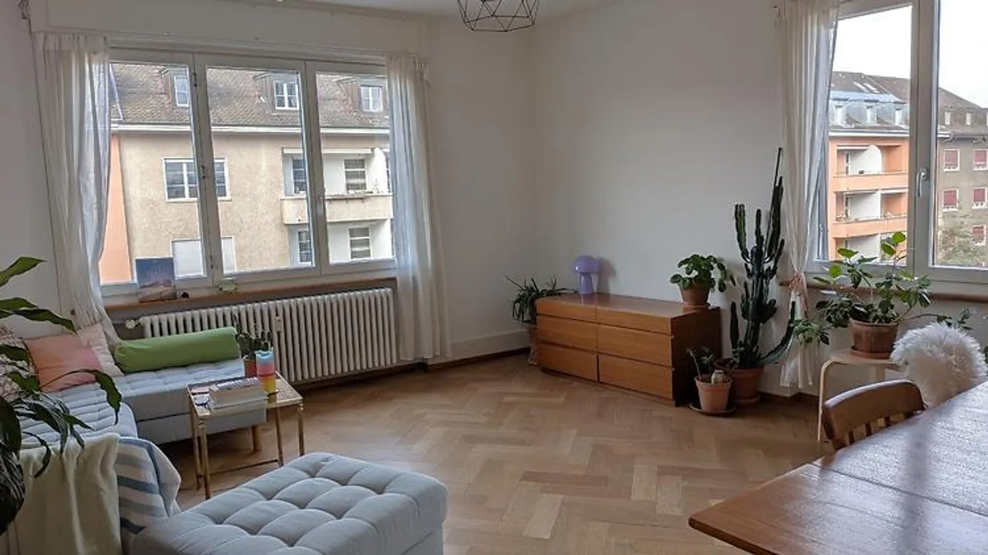 APPARTAMENTO 2 LOCALI A BERN - BREITENRAIN, ARREDATO, TEMPORANEO - Foto 1 di 4
