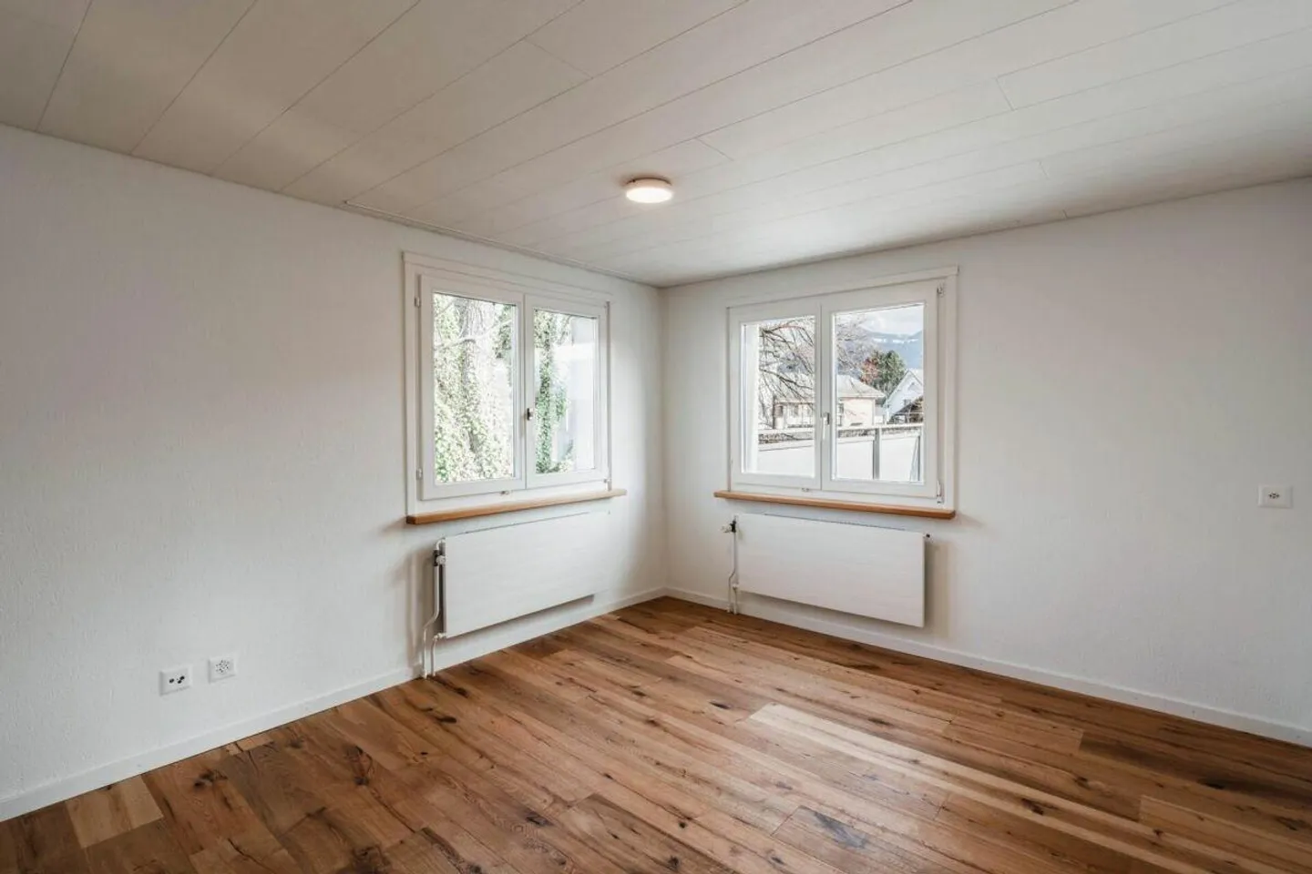 Single-family house with 5.5-room maisonette apartment - Photo 7 of 13