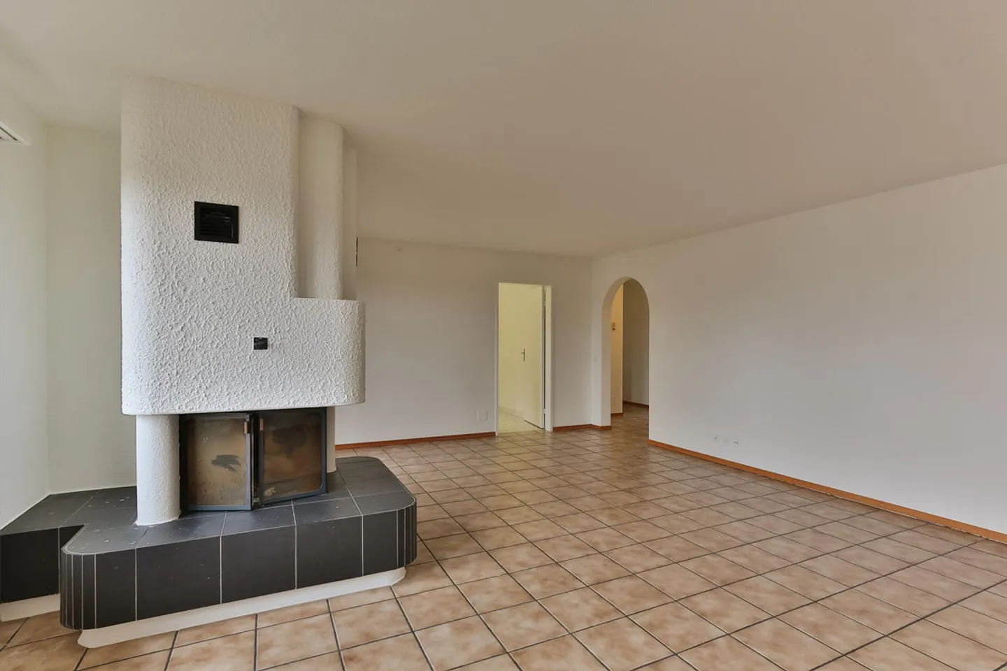 Central, spacious 4½-room apartment - Photo 1 of 10