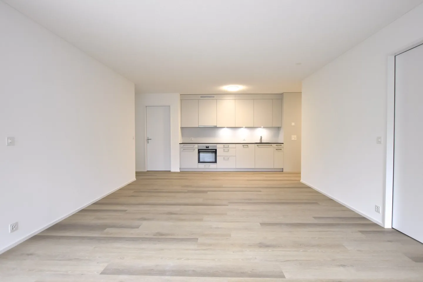 Family-friendly 4.5-room apartment - Photo 1 of 13