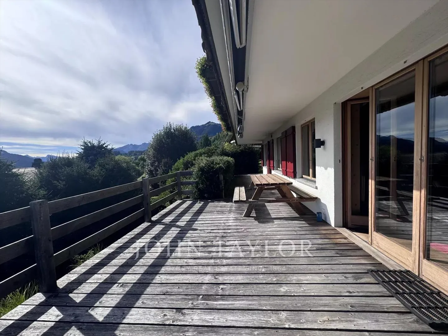 Appartamento - Foto 1 di 9