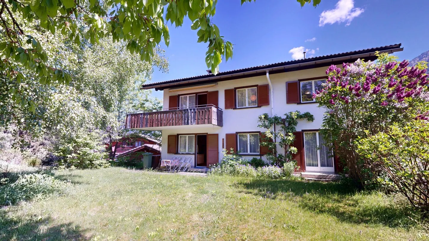 Idillio rurale: casa unifamiliare con 7 stanze - Foto 1 di 20