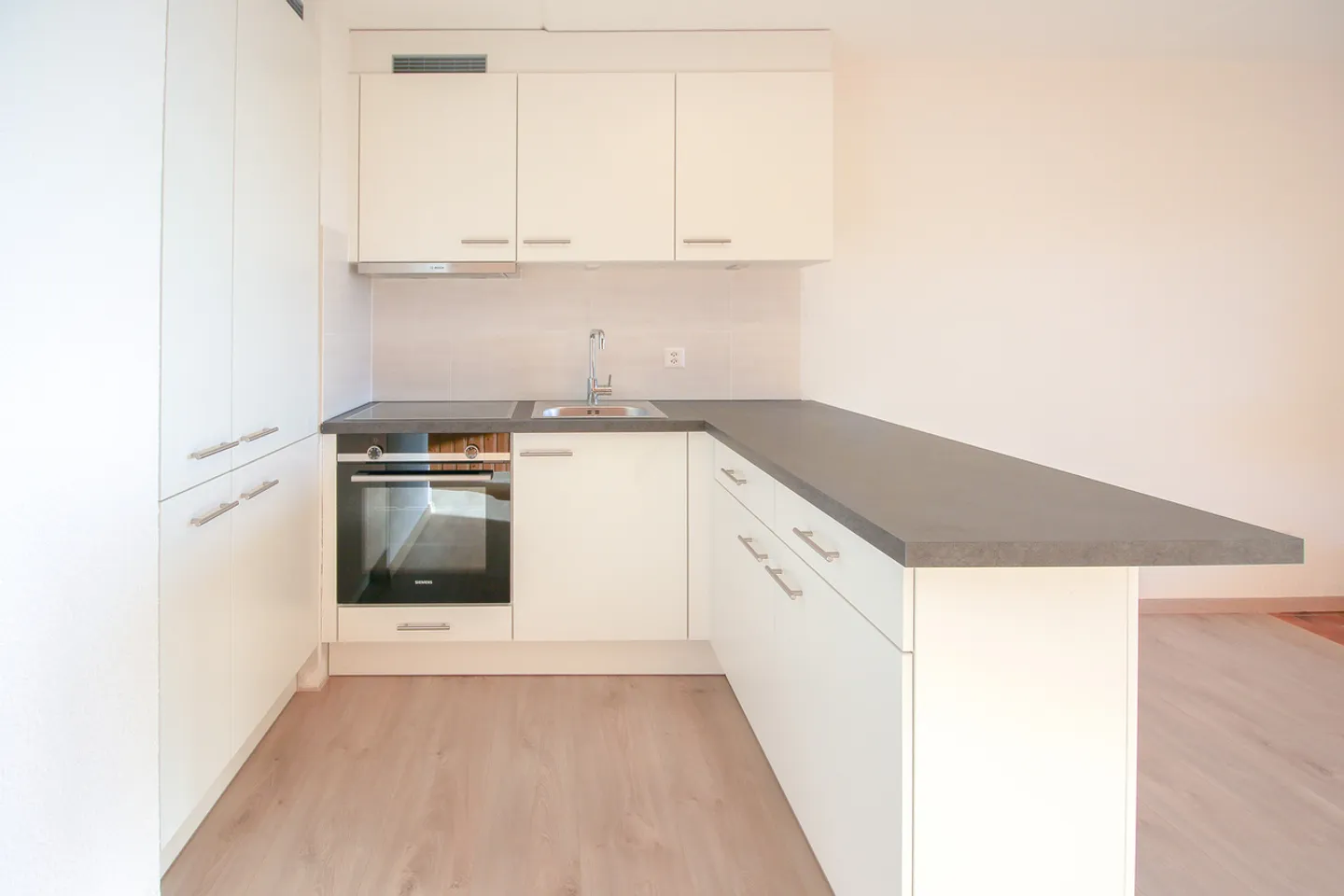 Studio mit Alcove & herrlichem Blick auf die Alpen Renoviert im Jahr 2024 - Foto 2 von 6