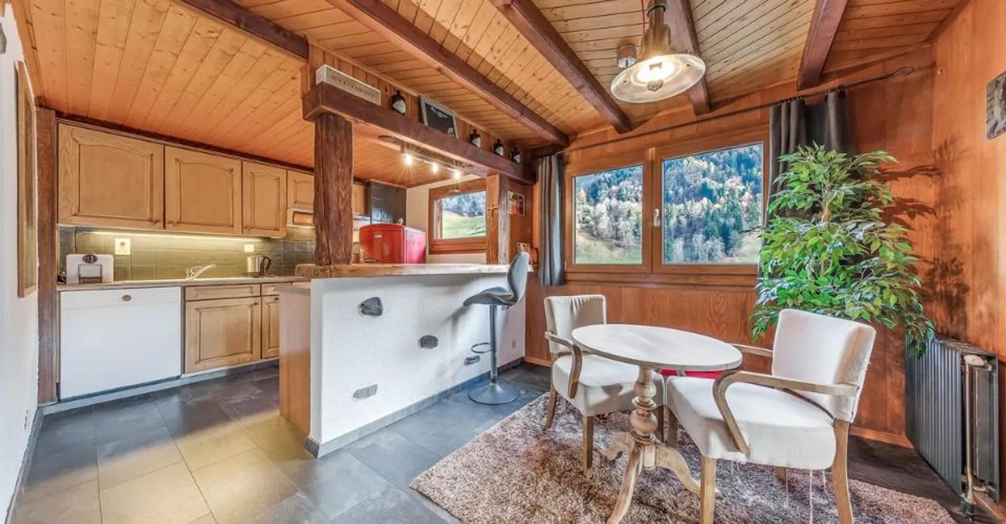Chalet Incantevole vicino a Champéry - Foto 7 di 11