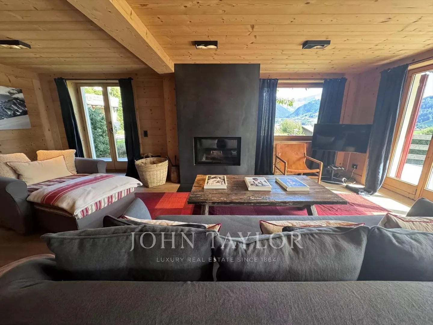 Appartamento - Foto 2 di 9