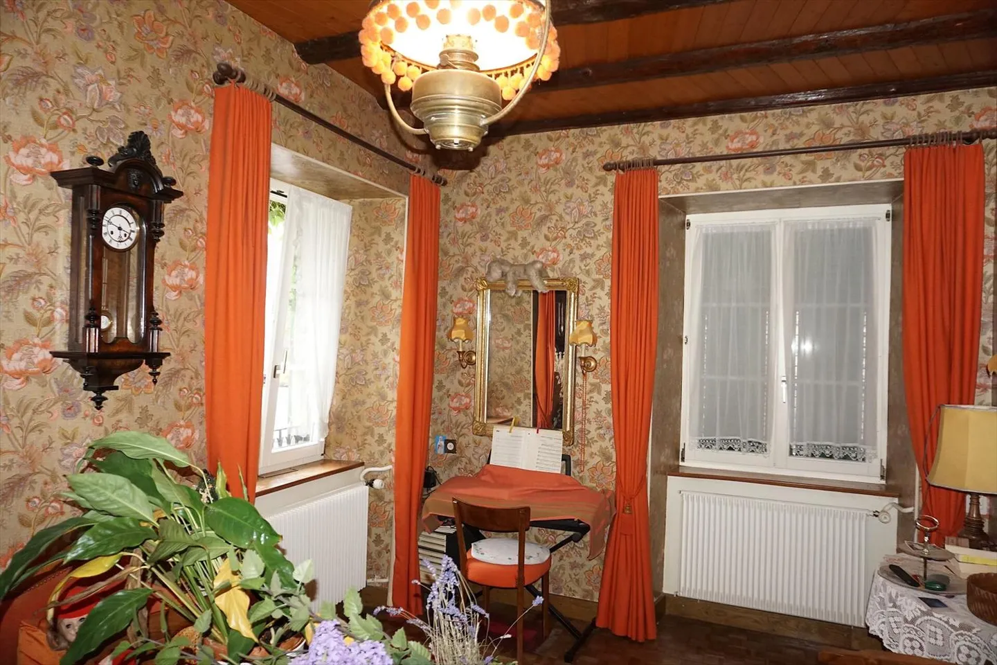 ARI-248 Pour Investisseurs - Immeuble Résidentiel - Surface Utile Totale 1'179 m2 - Volume de Construction 3'227 m3 - Grenier Aménageable - Delémont, Centre - Photo 8 sur 13