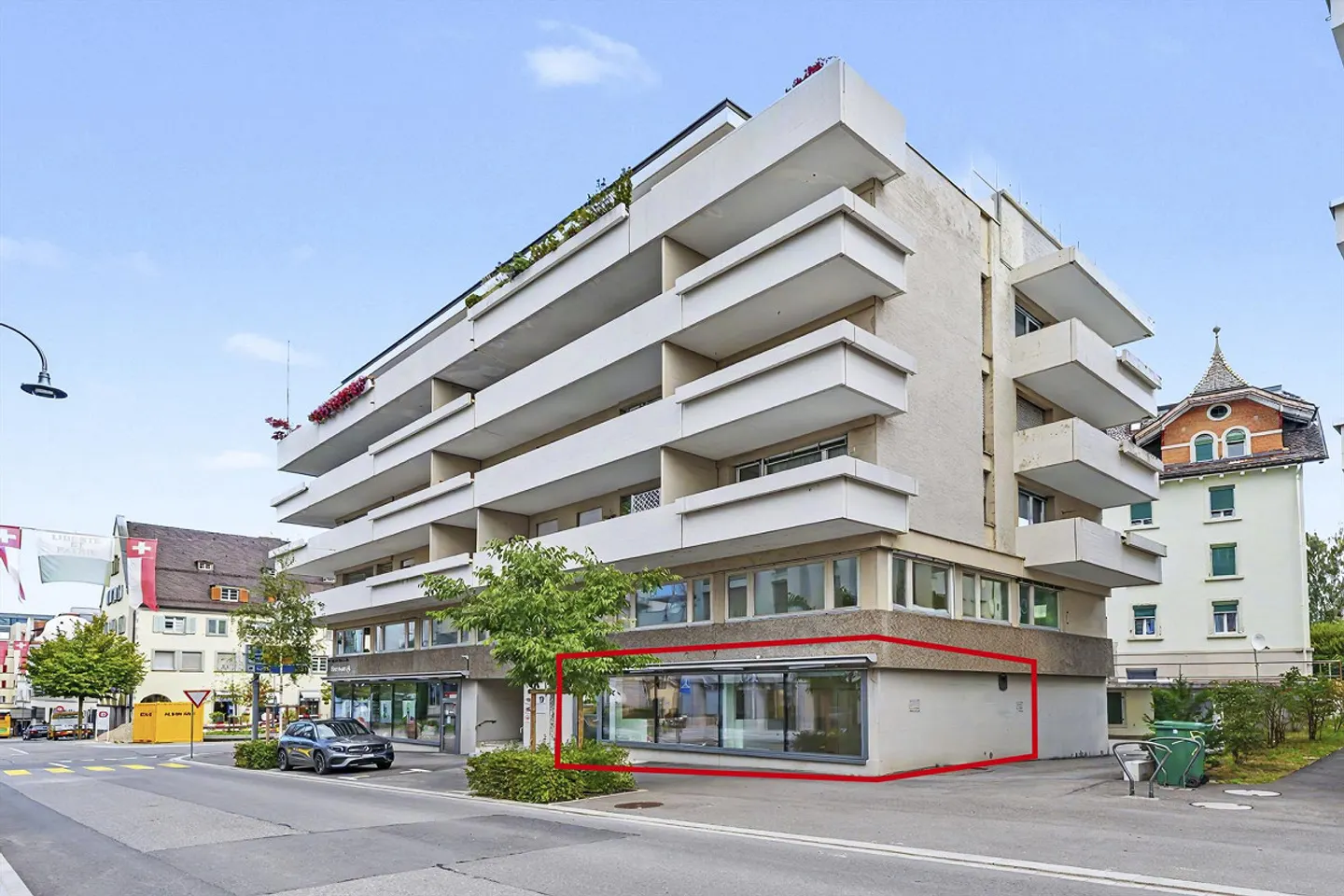 Shop (Ground Floor, 78 m2) at Rorschach's Top Address - Photo 1 of 16