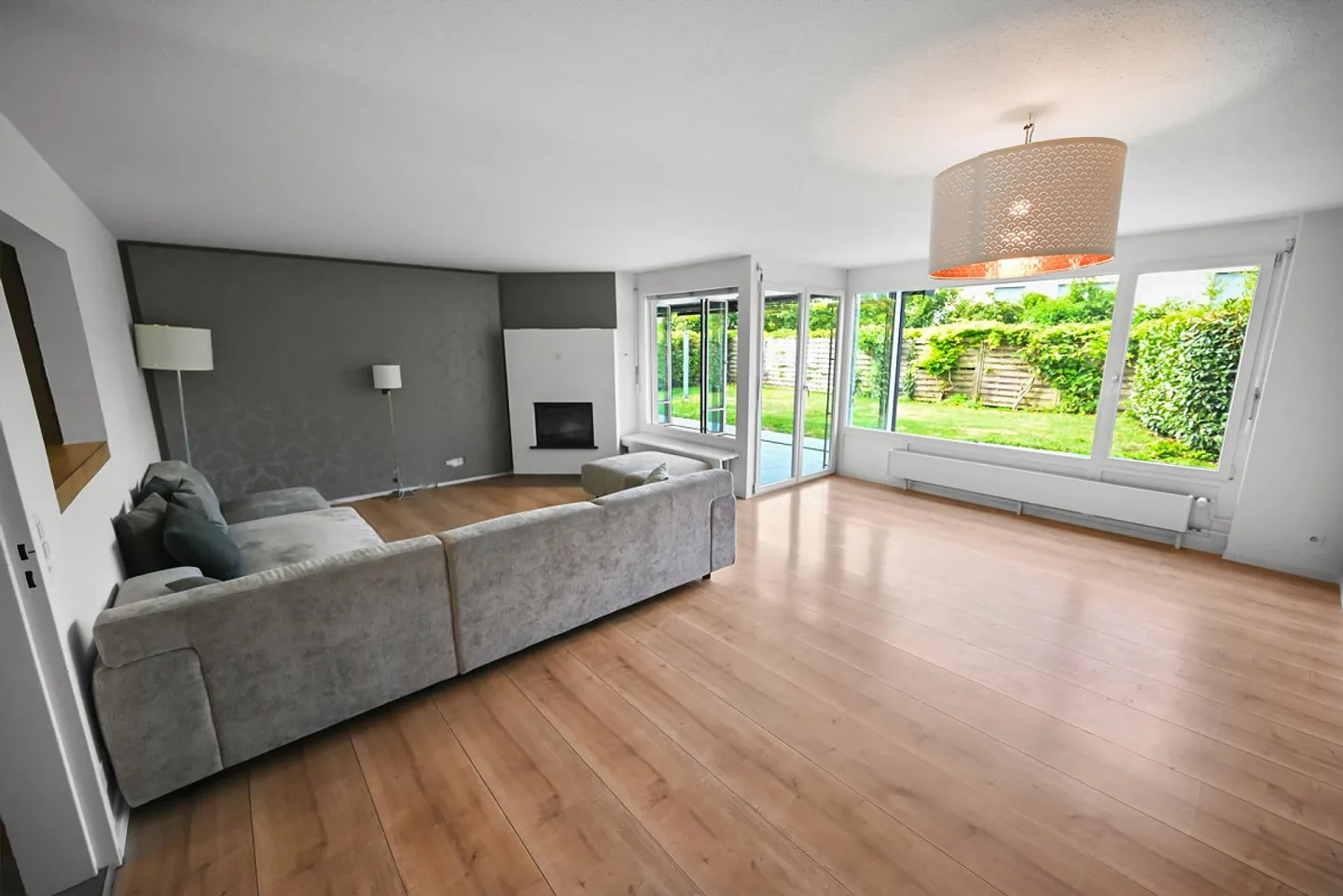 Charming 4.5-Room Semi-Detached House in Wettingen - Photo 6 of 22
