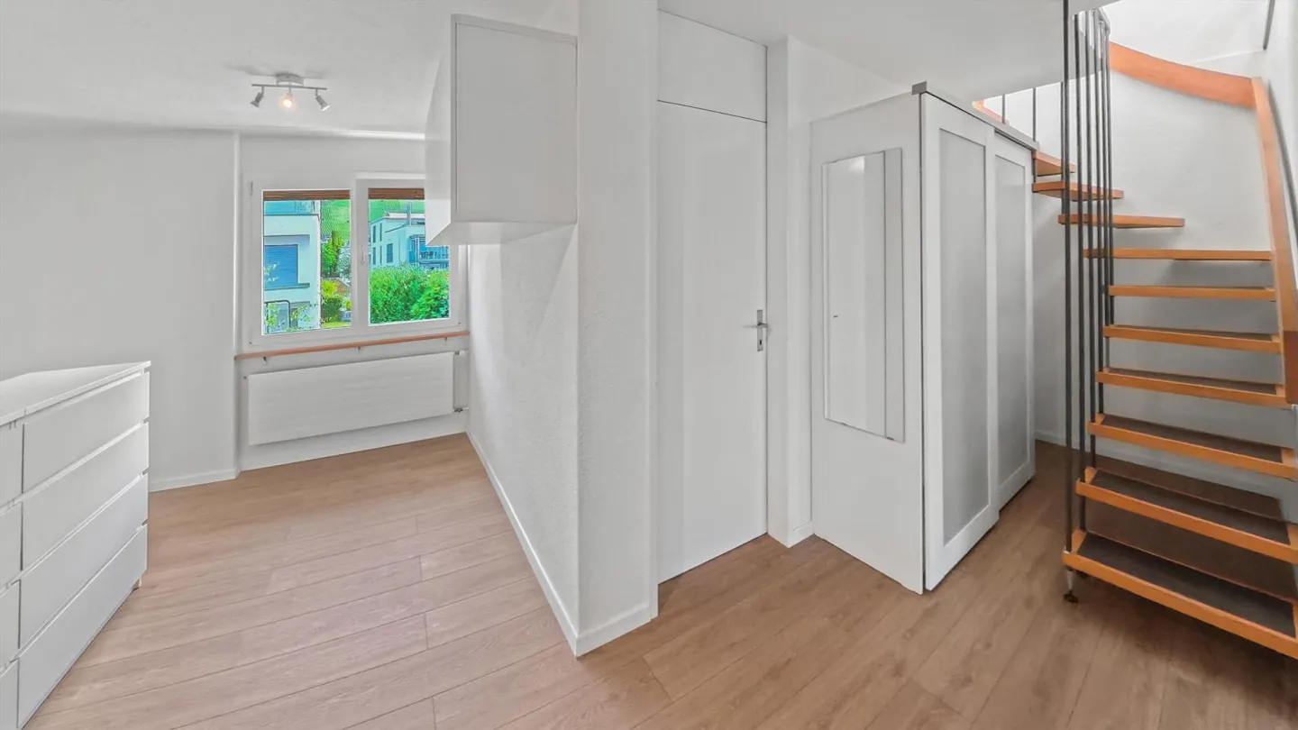 Charming 4.5-Room Semi-Detached House in Wettingen - Photo 15 of 22