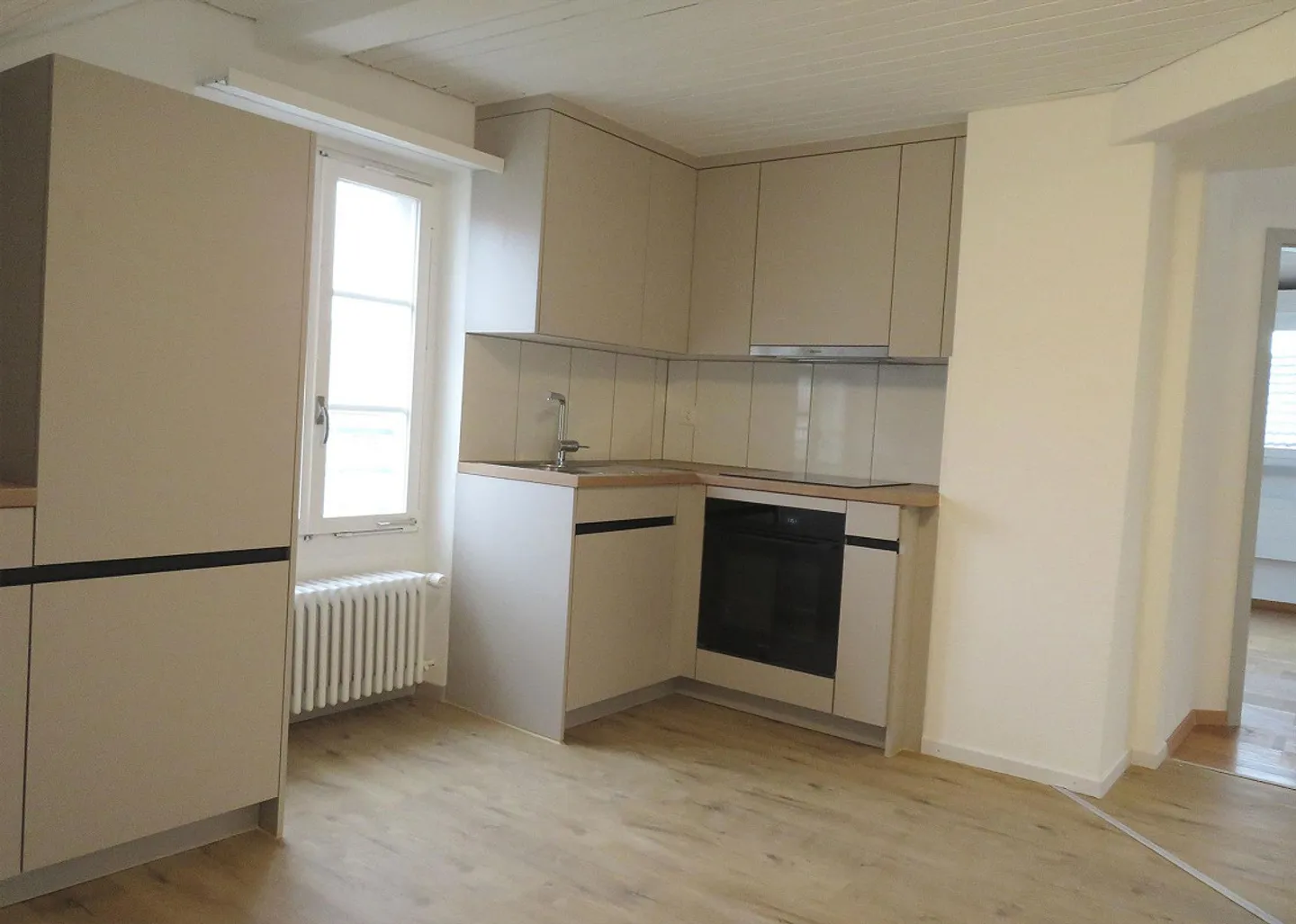 Stilvolle 3½-Zimmer-Wohnung - Foto 3 von 9