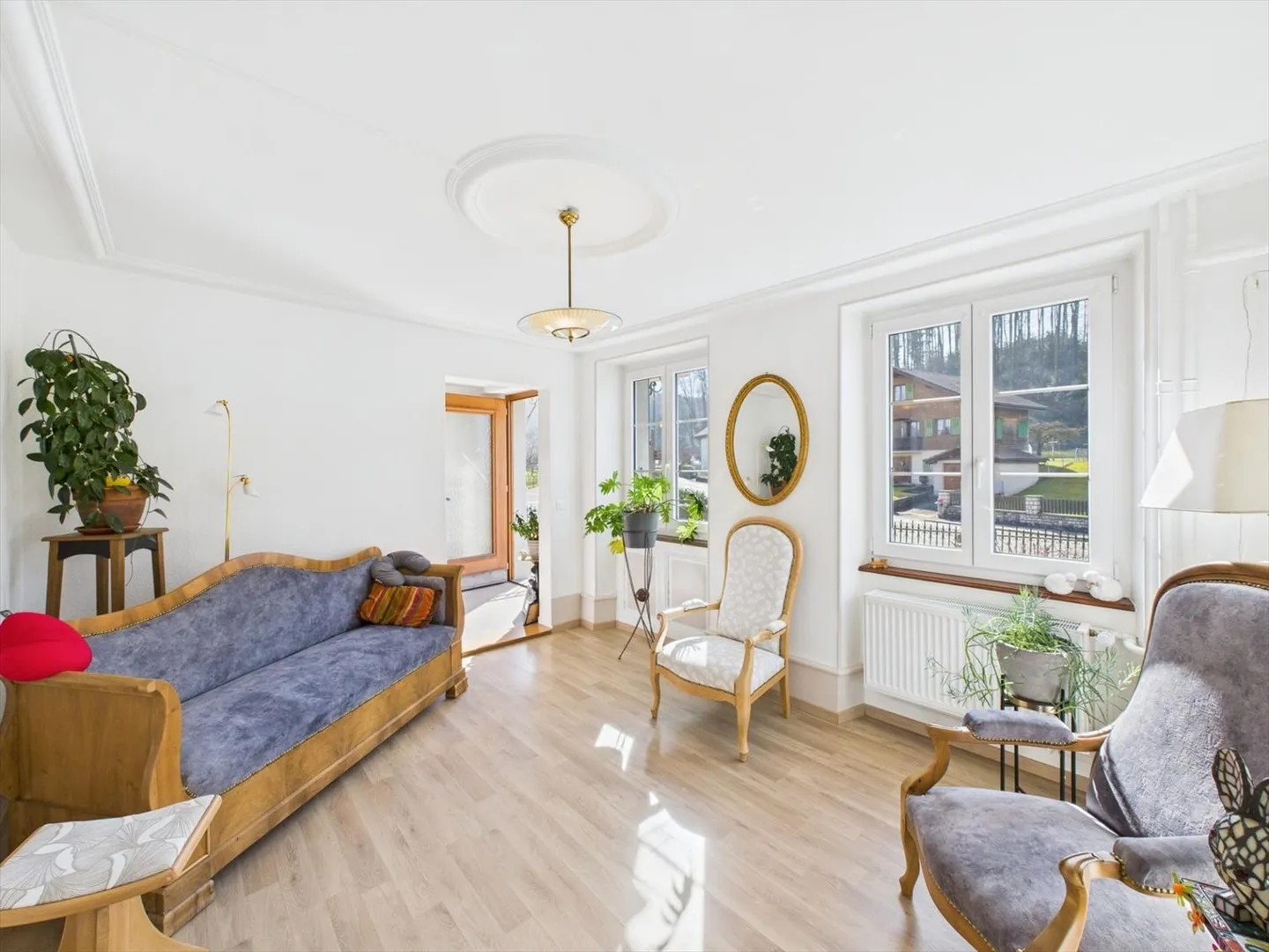 House with Character and Charm in Vendlincourt. - Photo 4 of 13