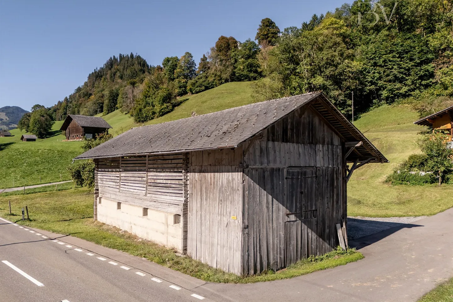 Charmantes Mehrfamilienhaus - Foto 6 von 32