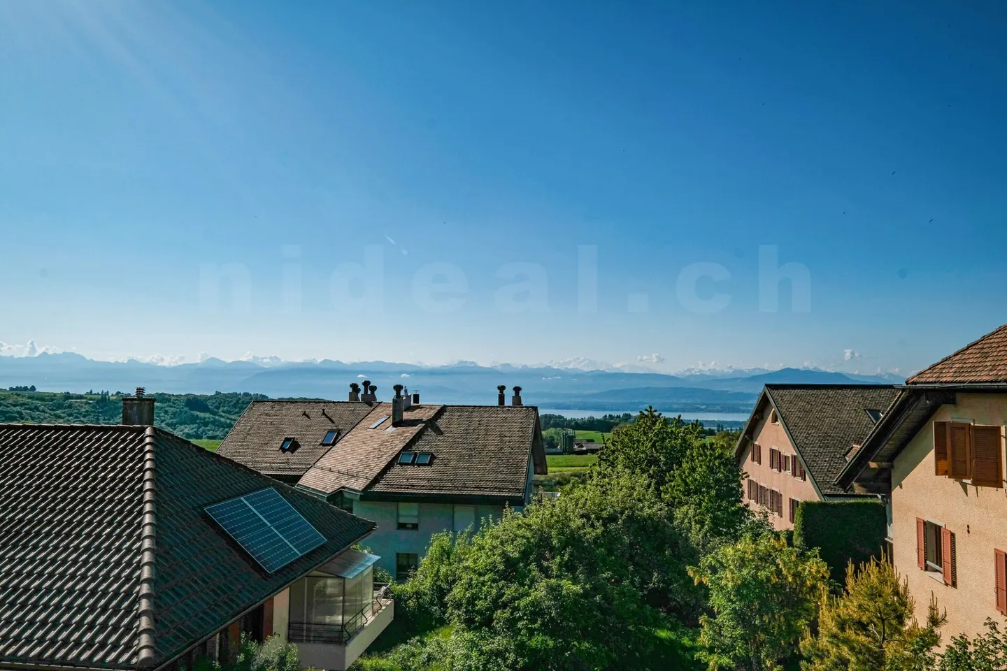 Appartamento luminoso con vista sul Lago di Ginevra! - Foto 1 di 14
