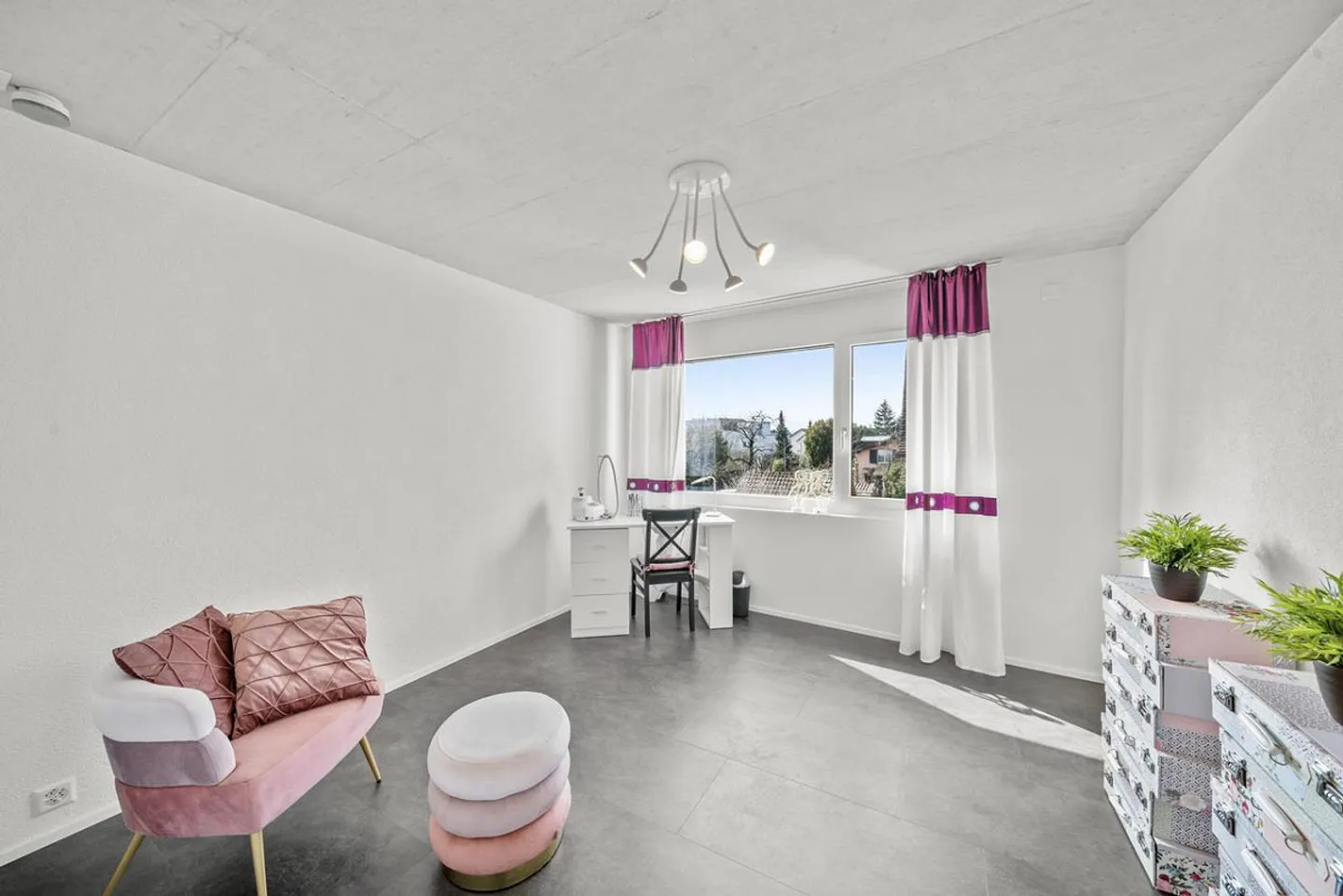 Spacious single-family home with many possibilities in Möhlin - Photo 7 of 12