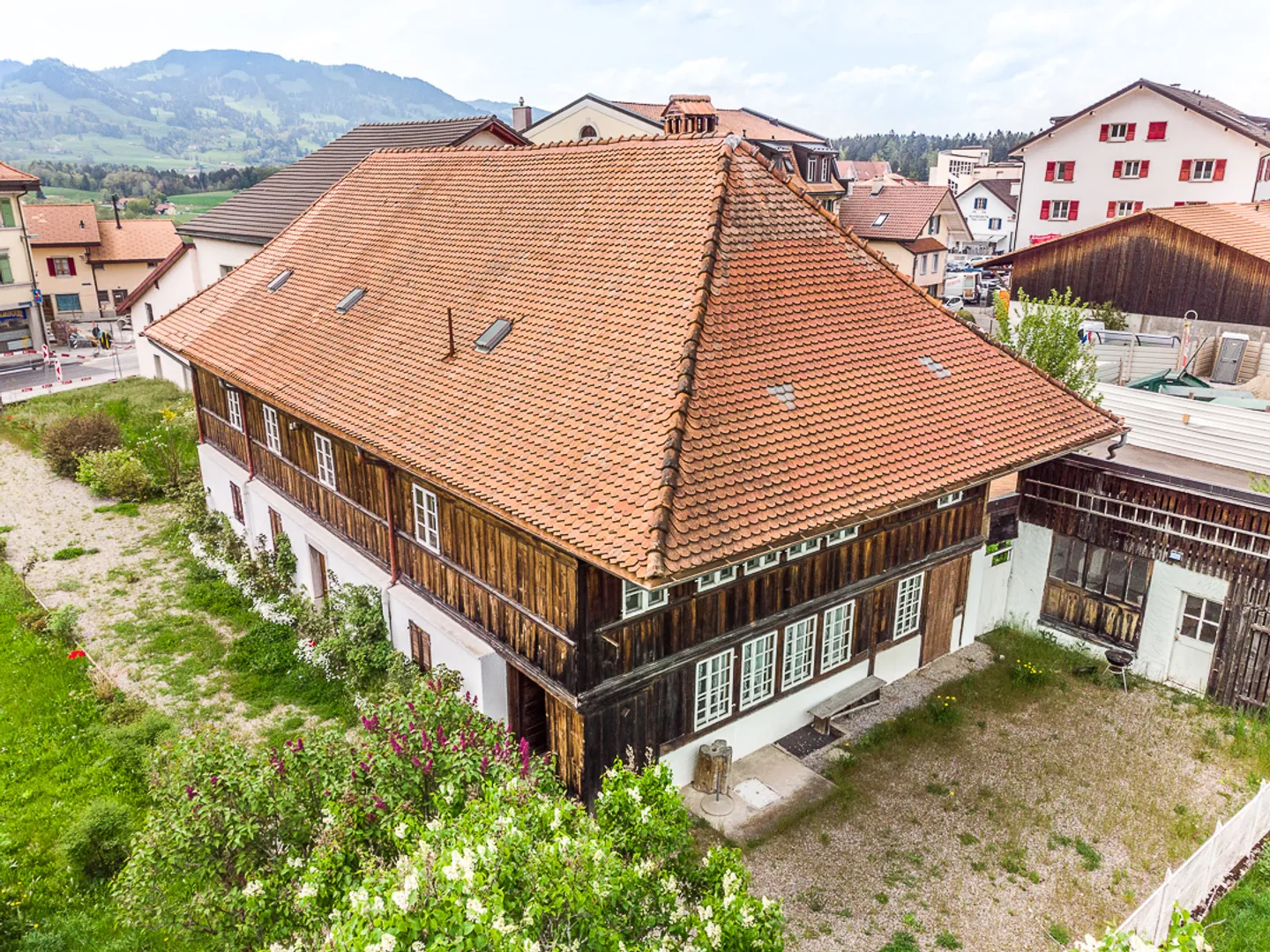 Einfamilienhaus kaufen - Foto 1 von 13