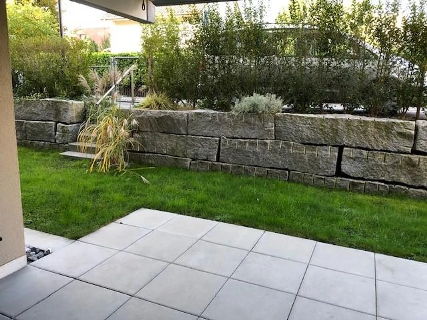 Appartement lumineux de 4,5 pièces avec terrasse incluant une place de parking à Effretikon - à partir de septembre - Photo 2 sur 10