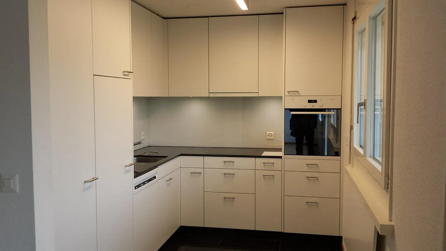 Helle 2.5-Zimmer Wohnung - Foto 3 von 12