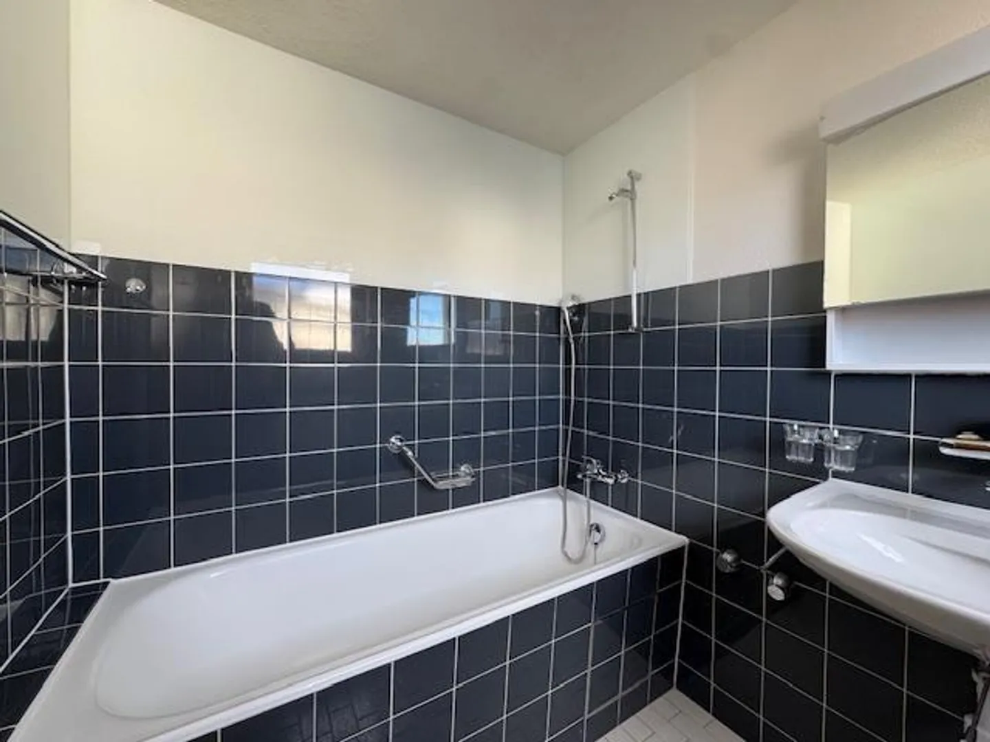 Appartamento 2 locali, centrale, con ascensore - Foto 9 di 11