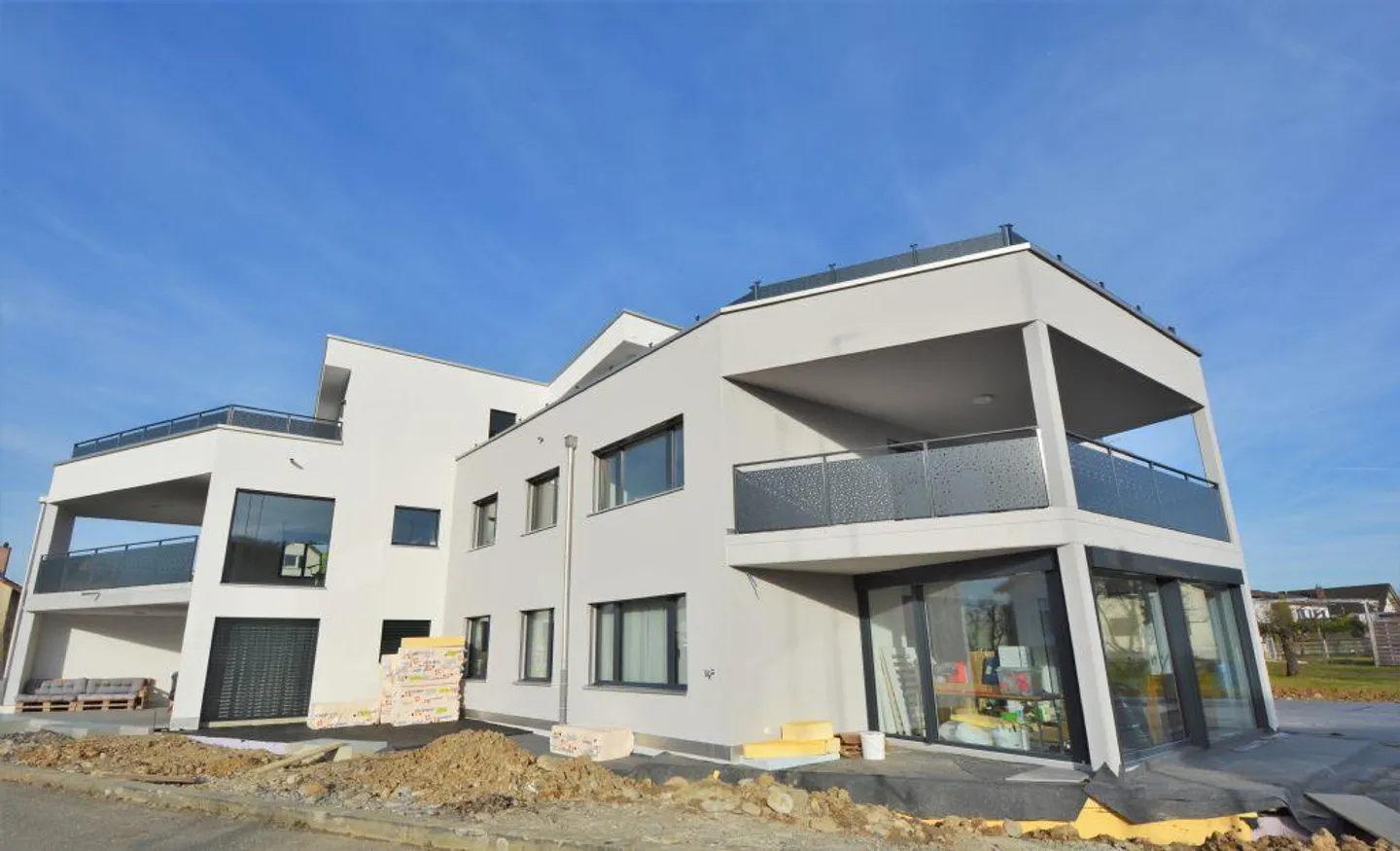 Modernes Apartment in Familiengegend - Foto 1 von 10