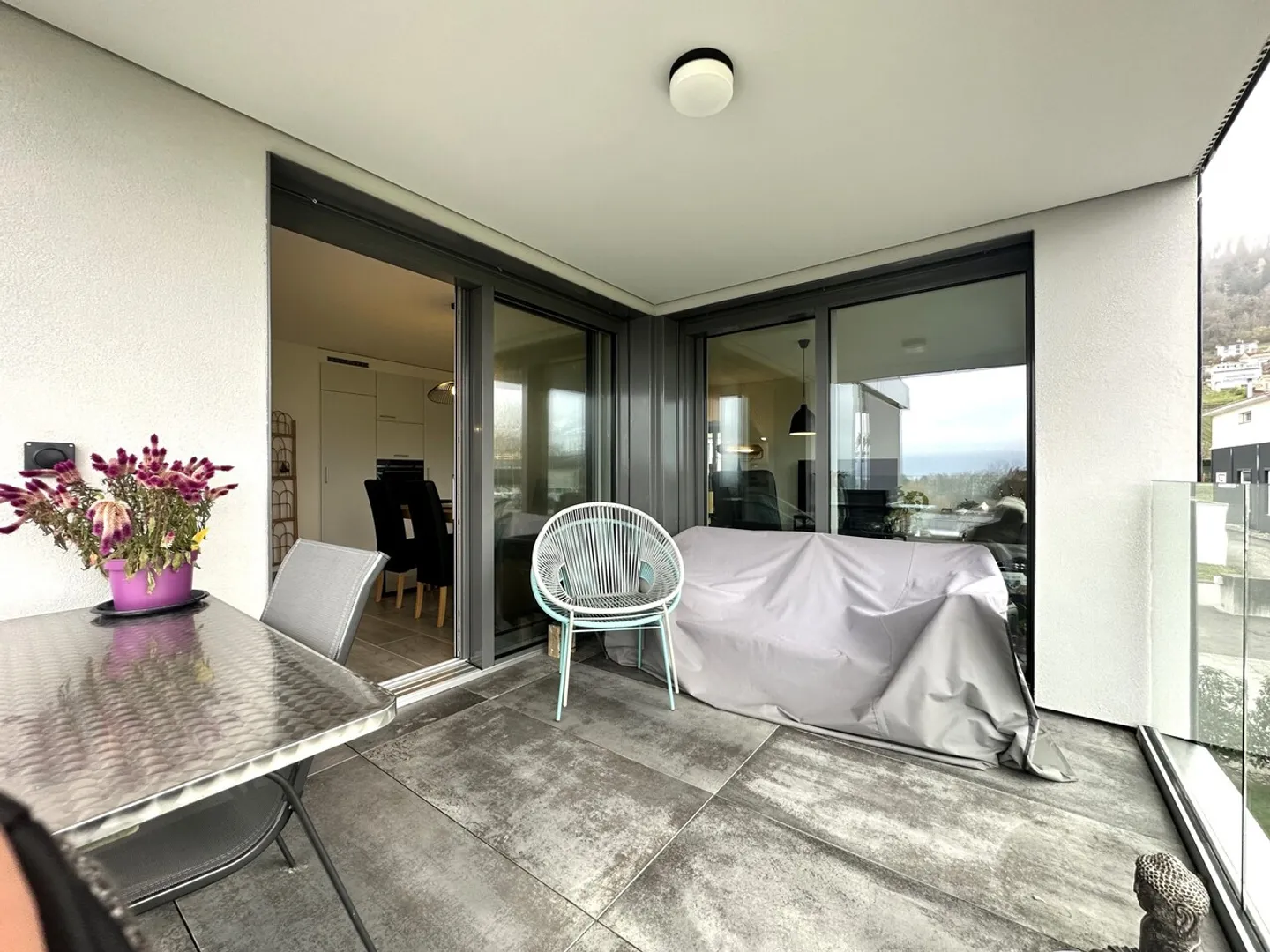 Cheyres, à louer, appartement de 3.5 pièces, 87 m2, vue sur le lac ! - Photo 2 sur 7