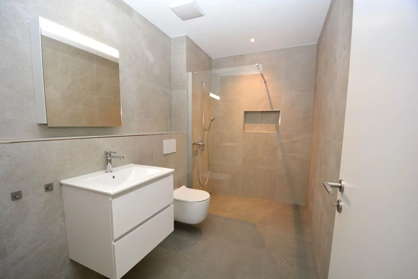 Modernes Apartment in Familiengegend - Foto 6 von 10