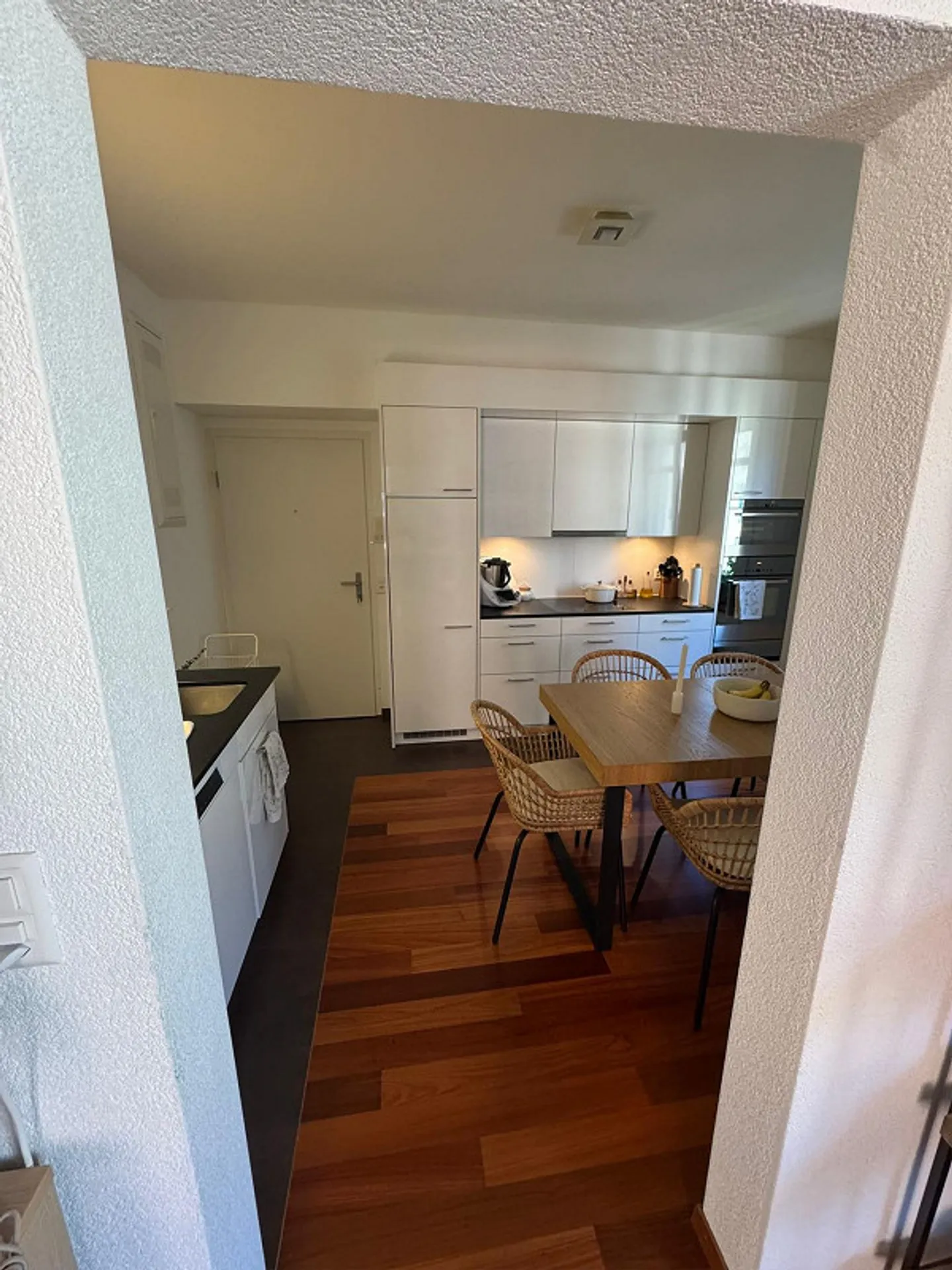 Charmante 2.5 Wohnung in Zürich - Photo 1 of 20