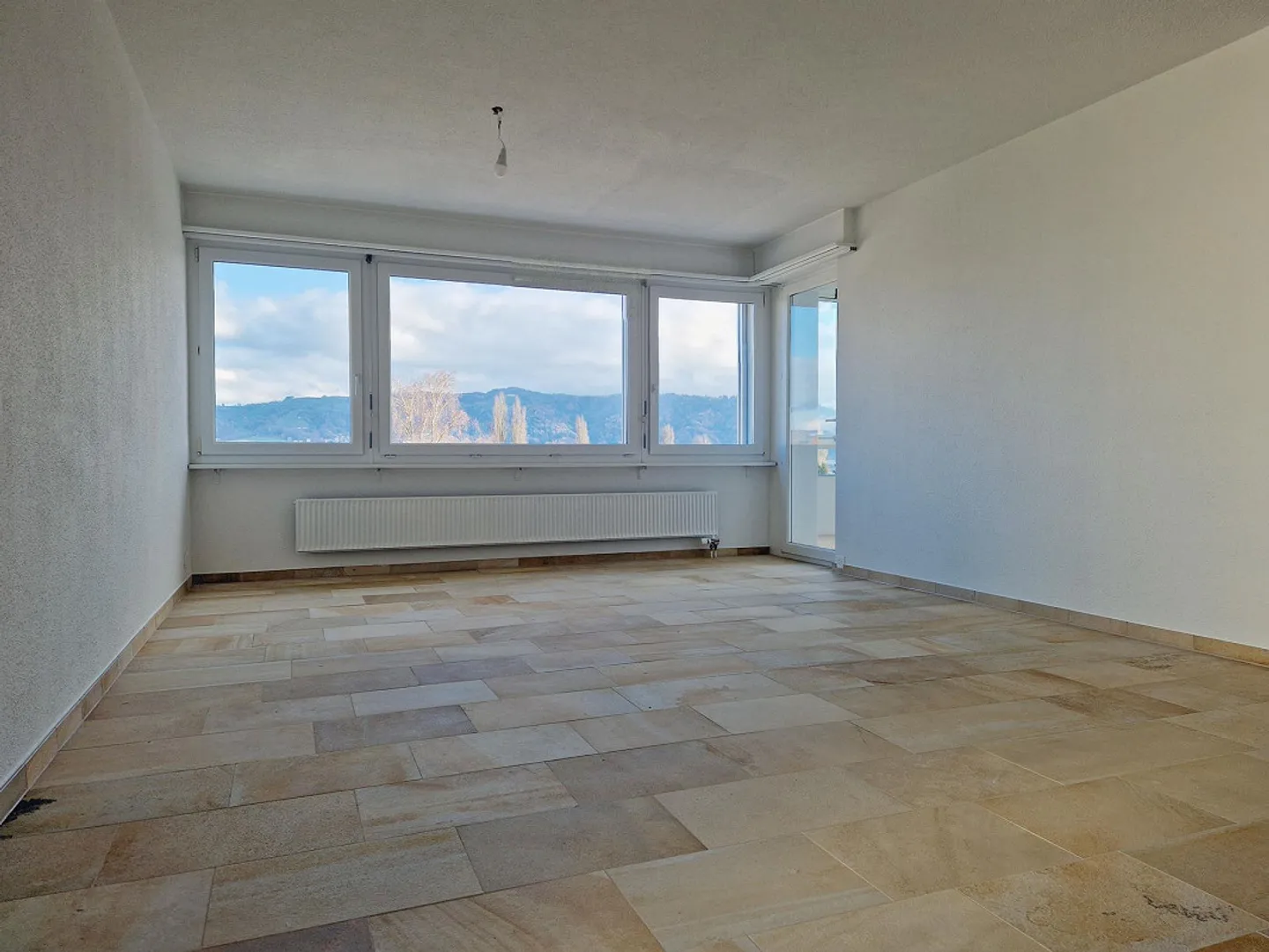 Appartement lumineux avec vue imprenable - Photo 4 sur 15