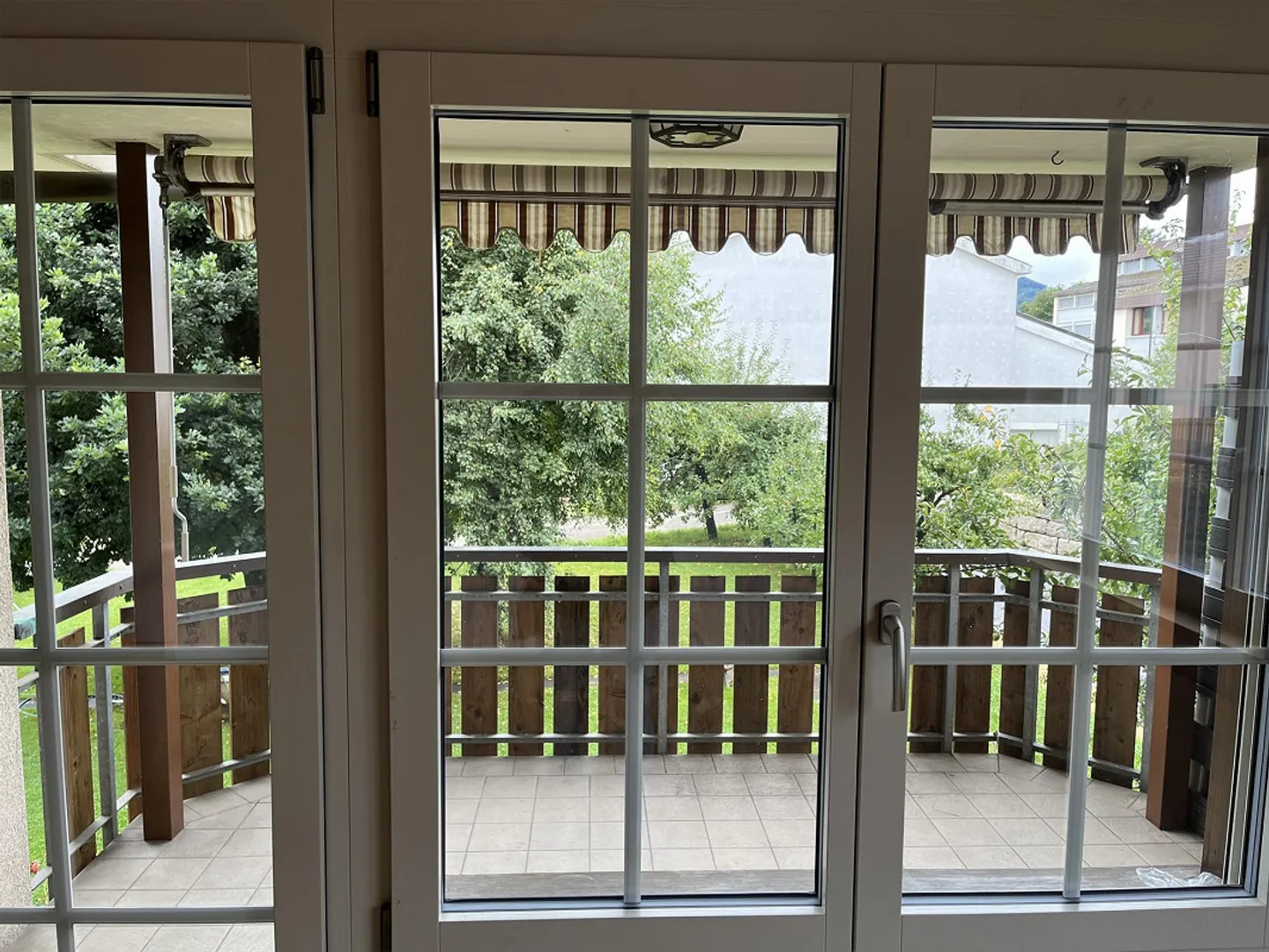 Tolle, ruhige Wohnung mit grossem Balkon - Foto 5 von 14
