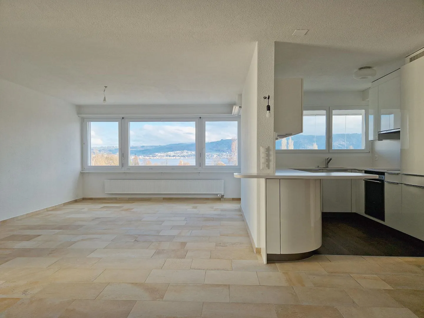 Appartement lumineux avec vue imprenable - Photo 5 sur 15